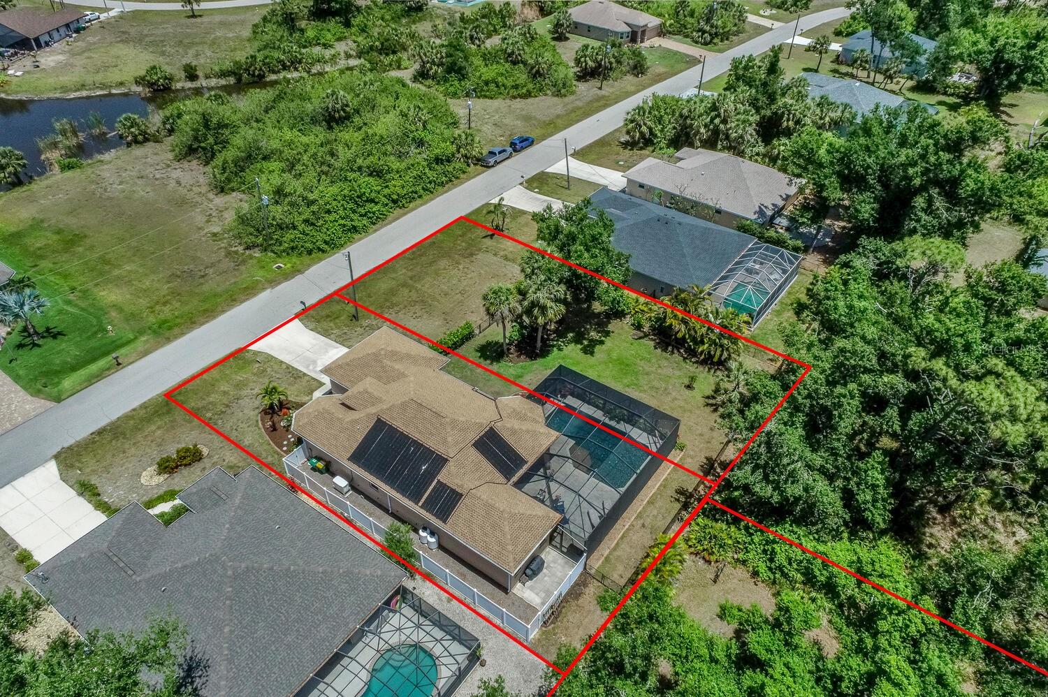 ROTONDA LAKES - Residential