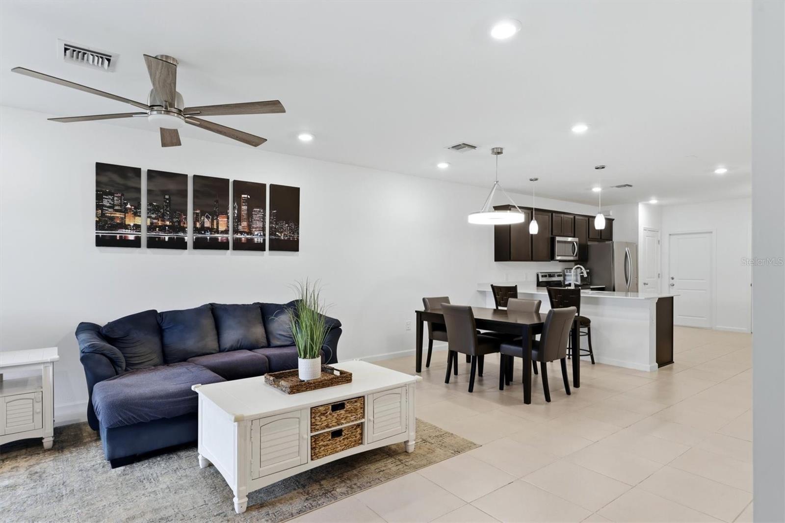 AVANTI/WATERSIDE - Residential