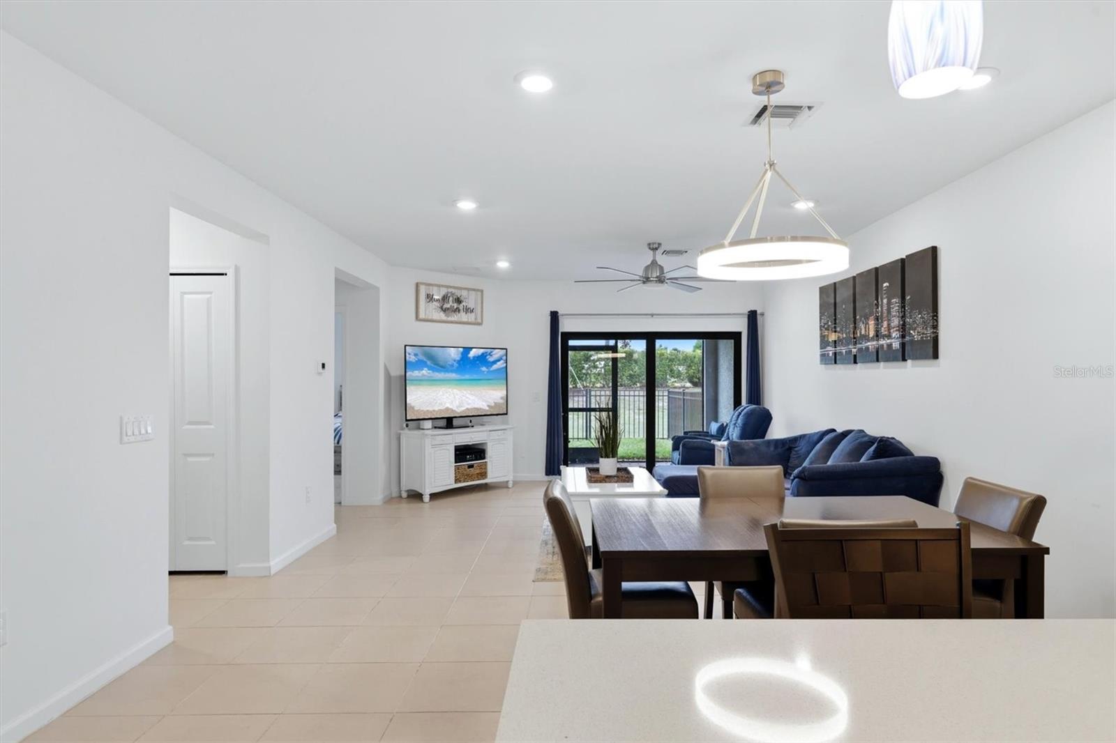 AVANTI/WATERSIDE - Residential