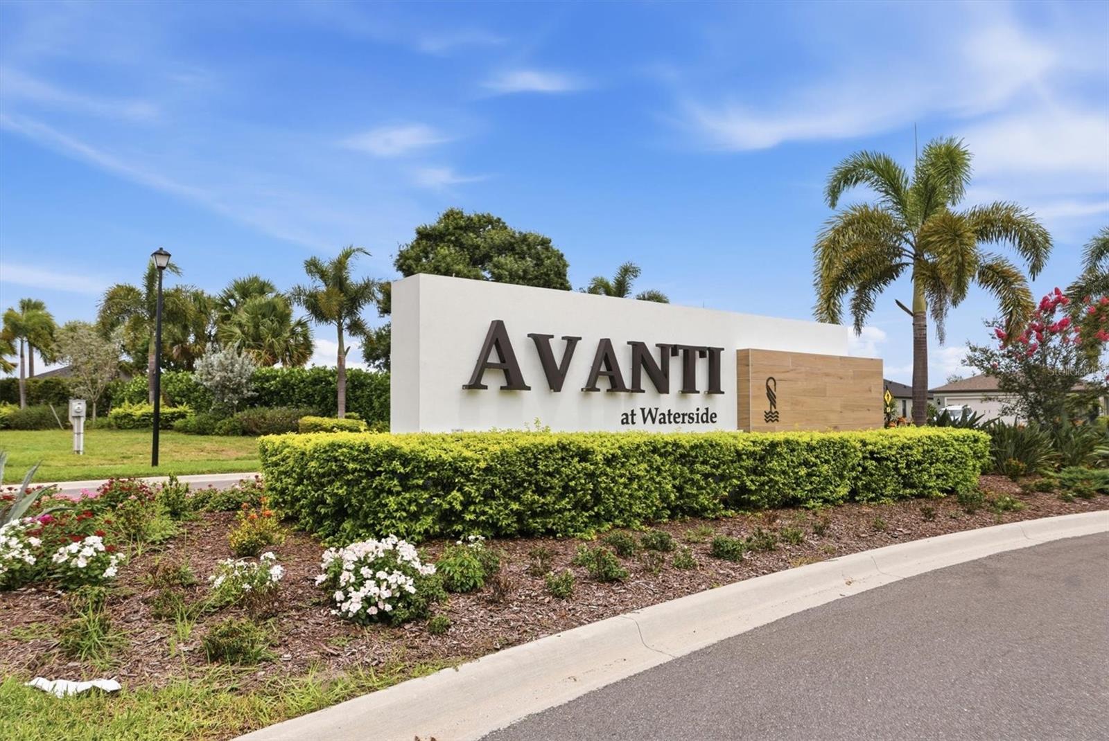 AVANTI/WATERSIDE - Residential