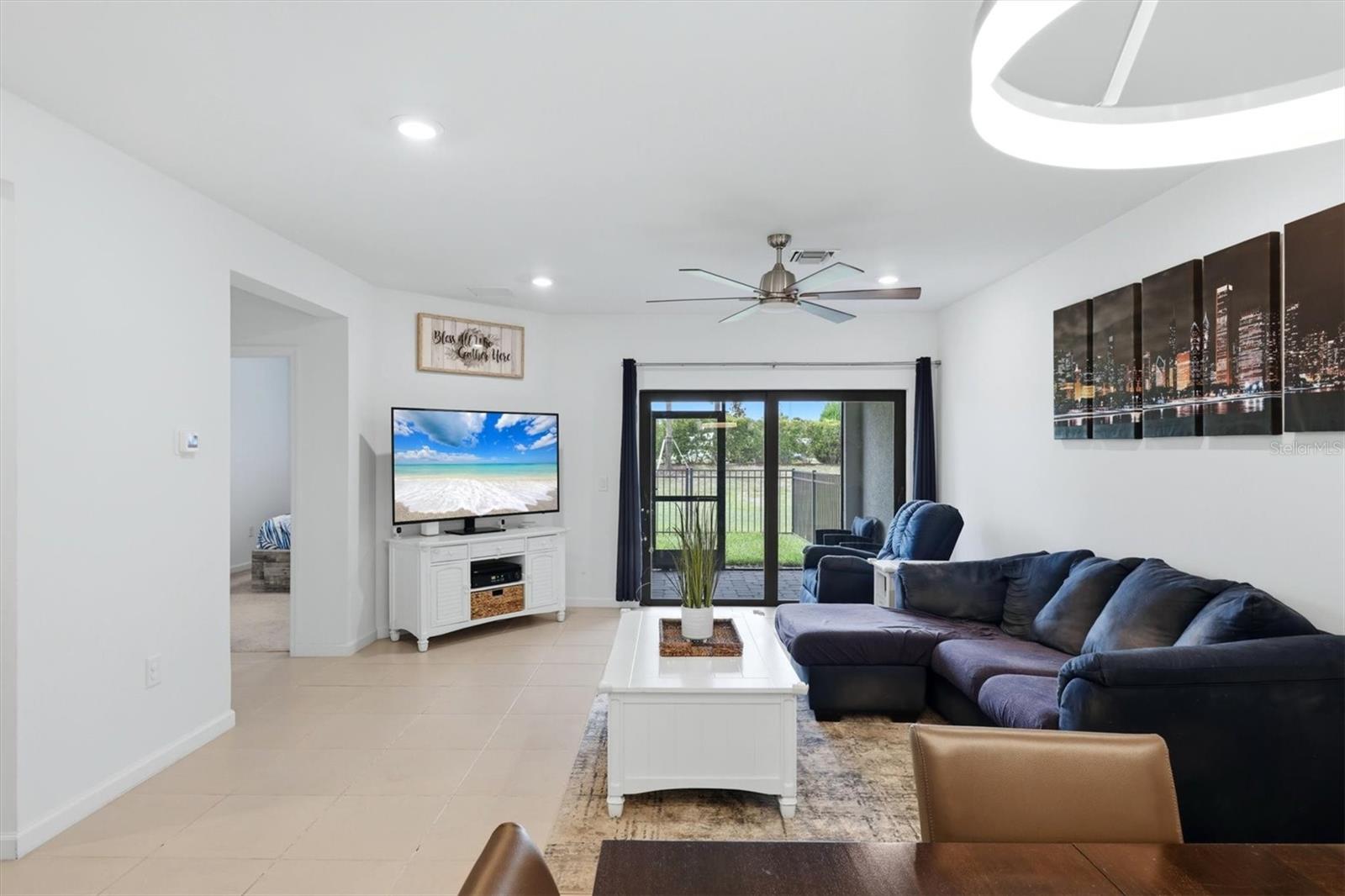 AVANTI/WATERSIDE - Residential