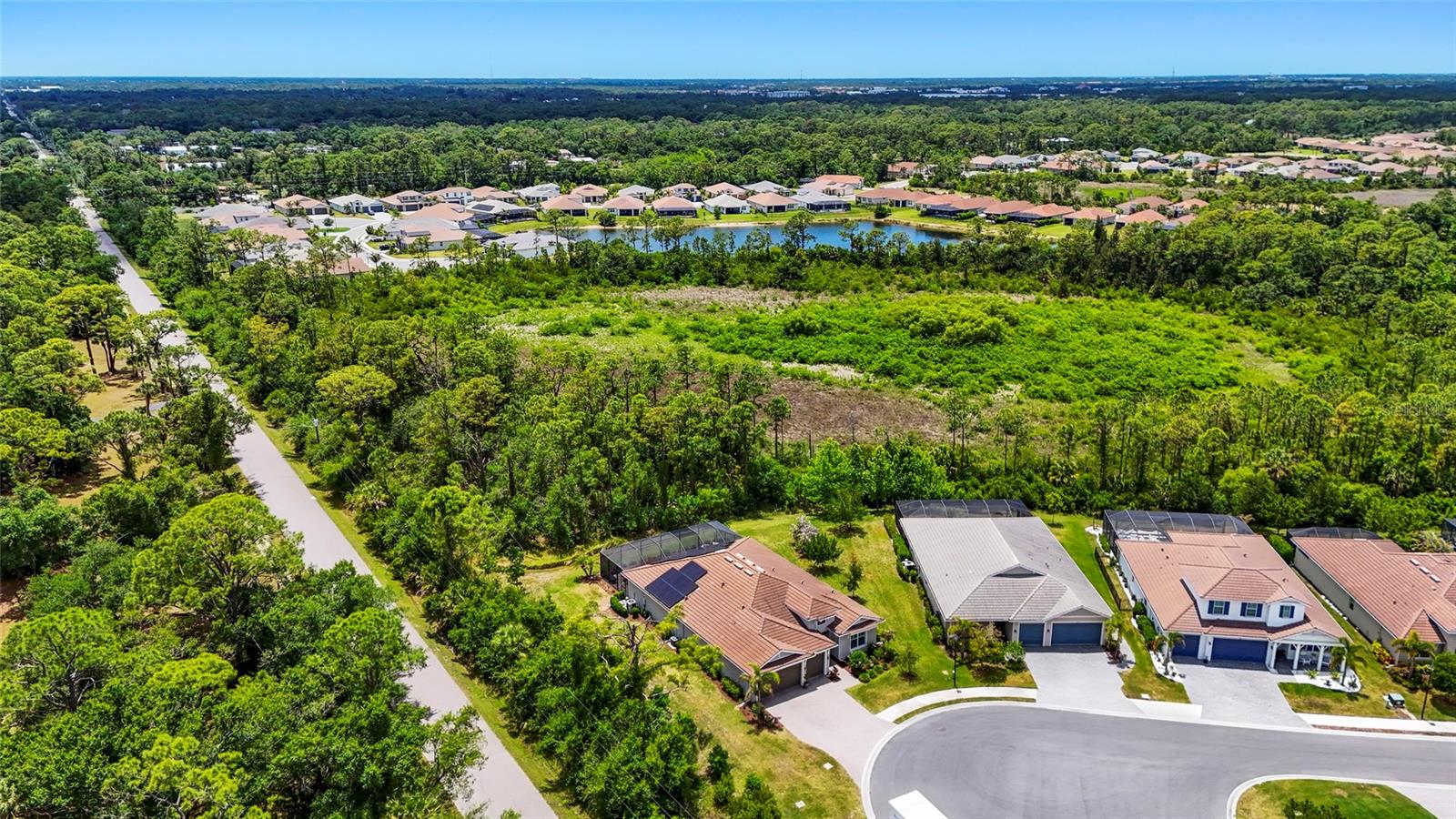 VENICE WOODLANDS - Residential