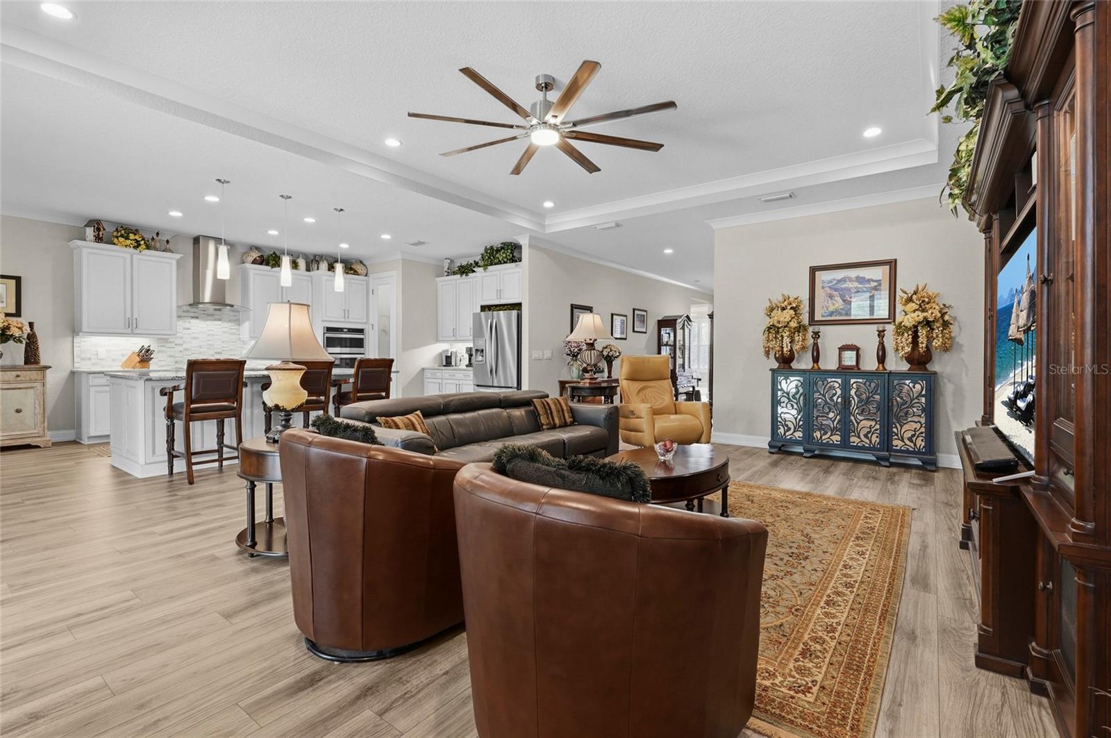 VENICE WOODLANDS - Residential