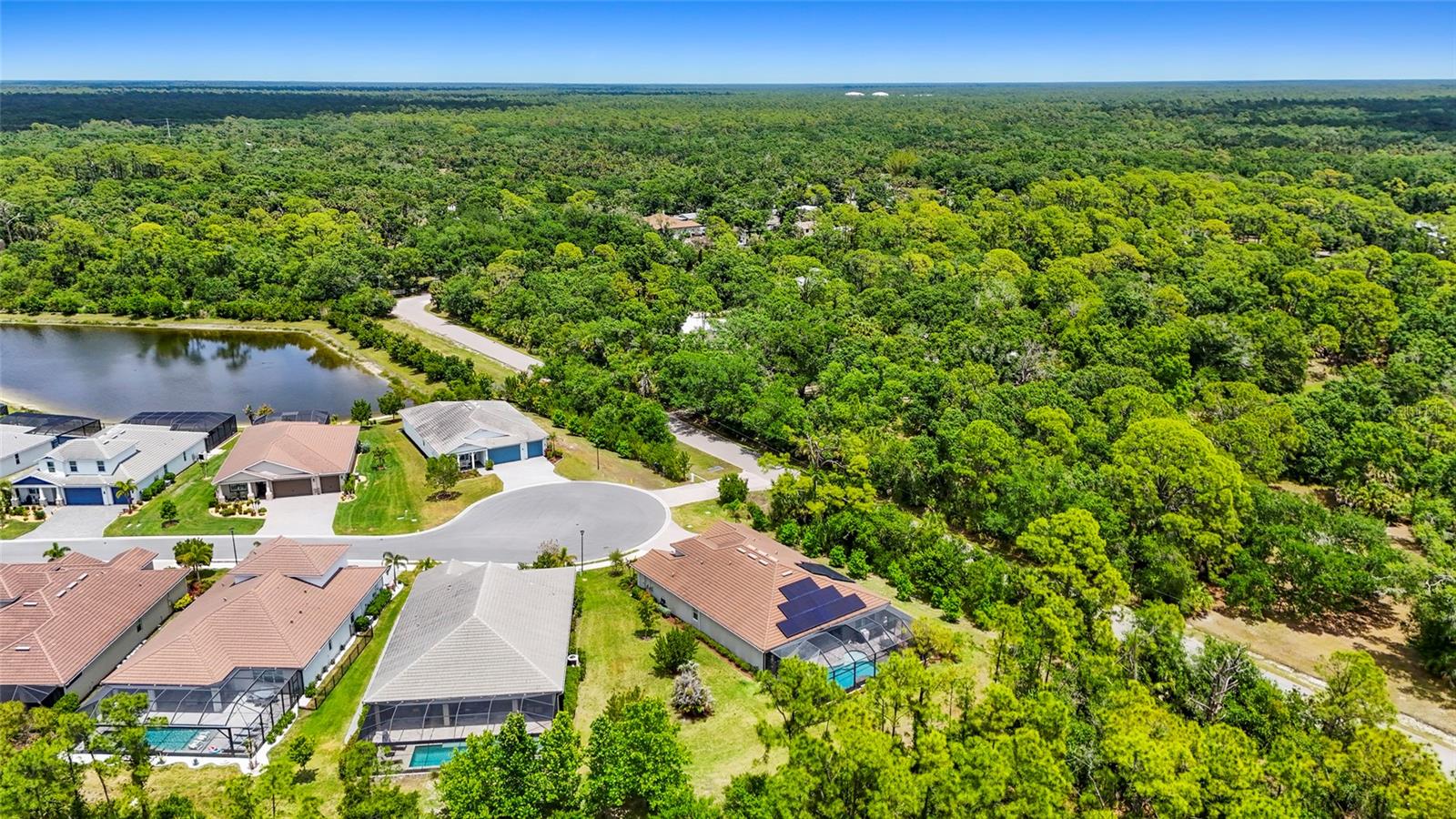 VENICE WOODLANDS - Residential