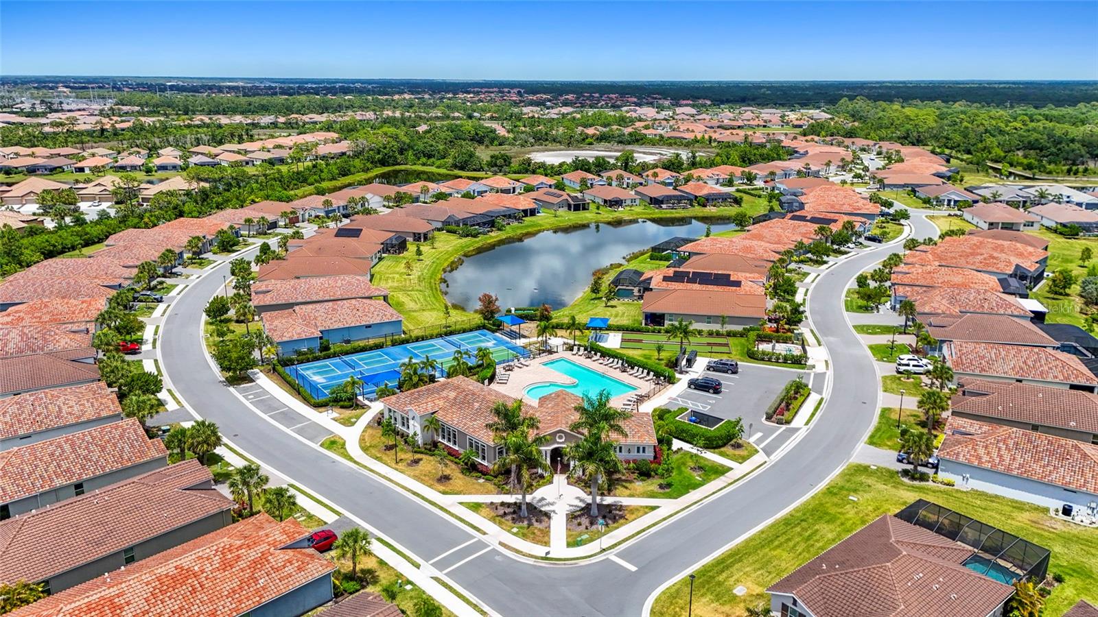 VENICE WOODLANDS - Residential