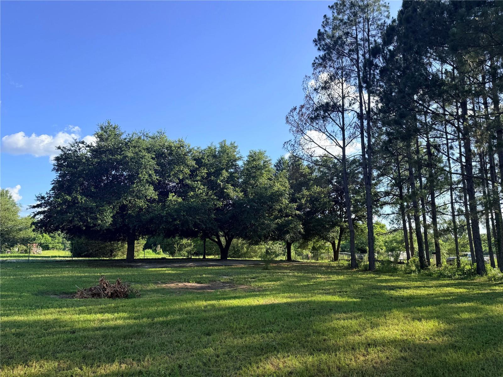 DOGWOOD ACRES - Residential