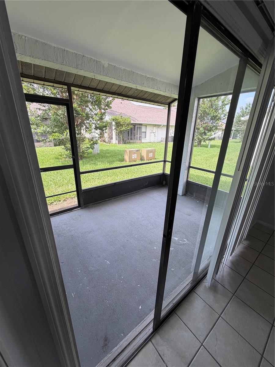 BVL LAKEPOINTE TWNHMS - Residential Lease