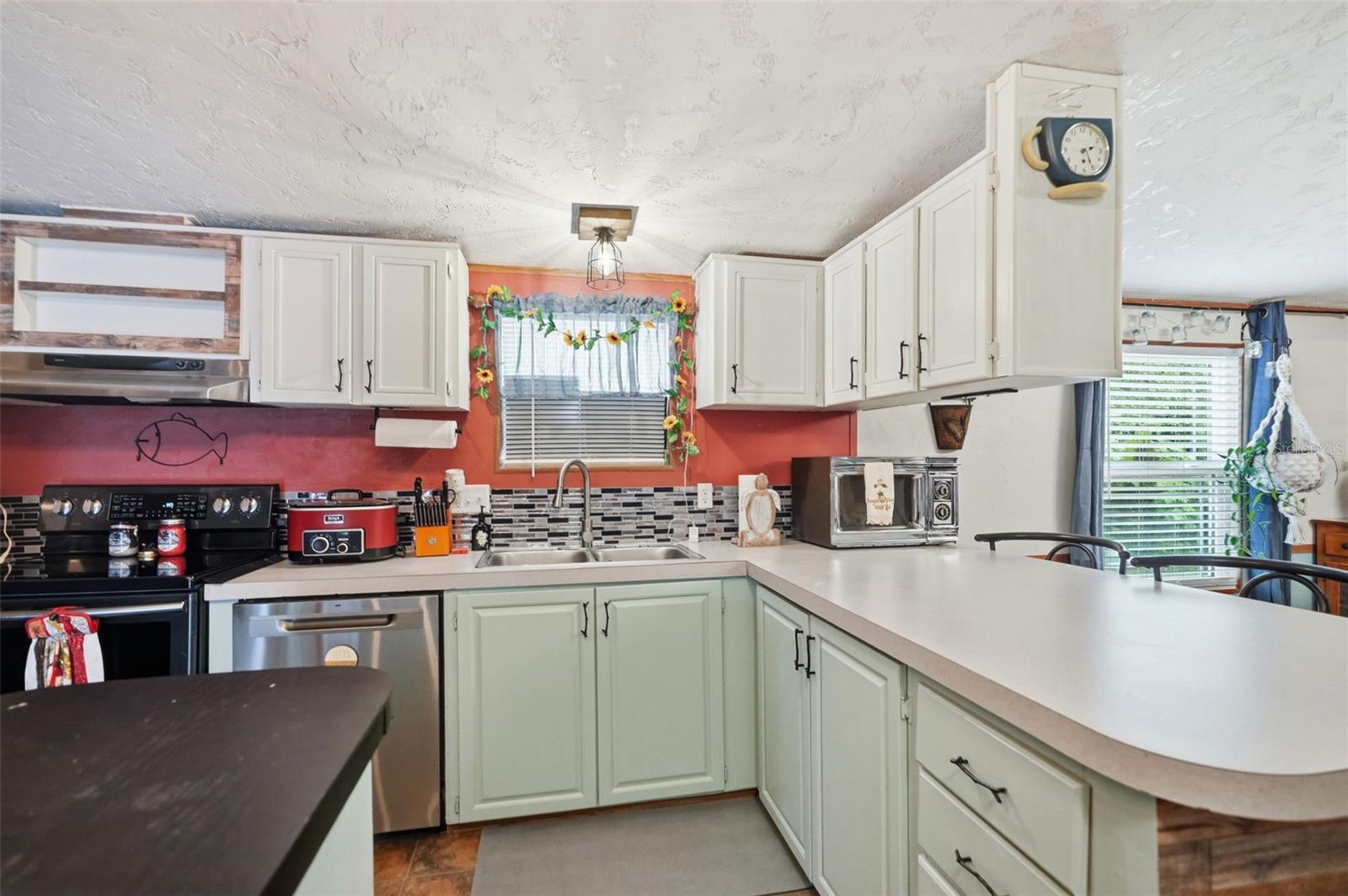 MAYFAIR GARDEN ACRES - Residential
