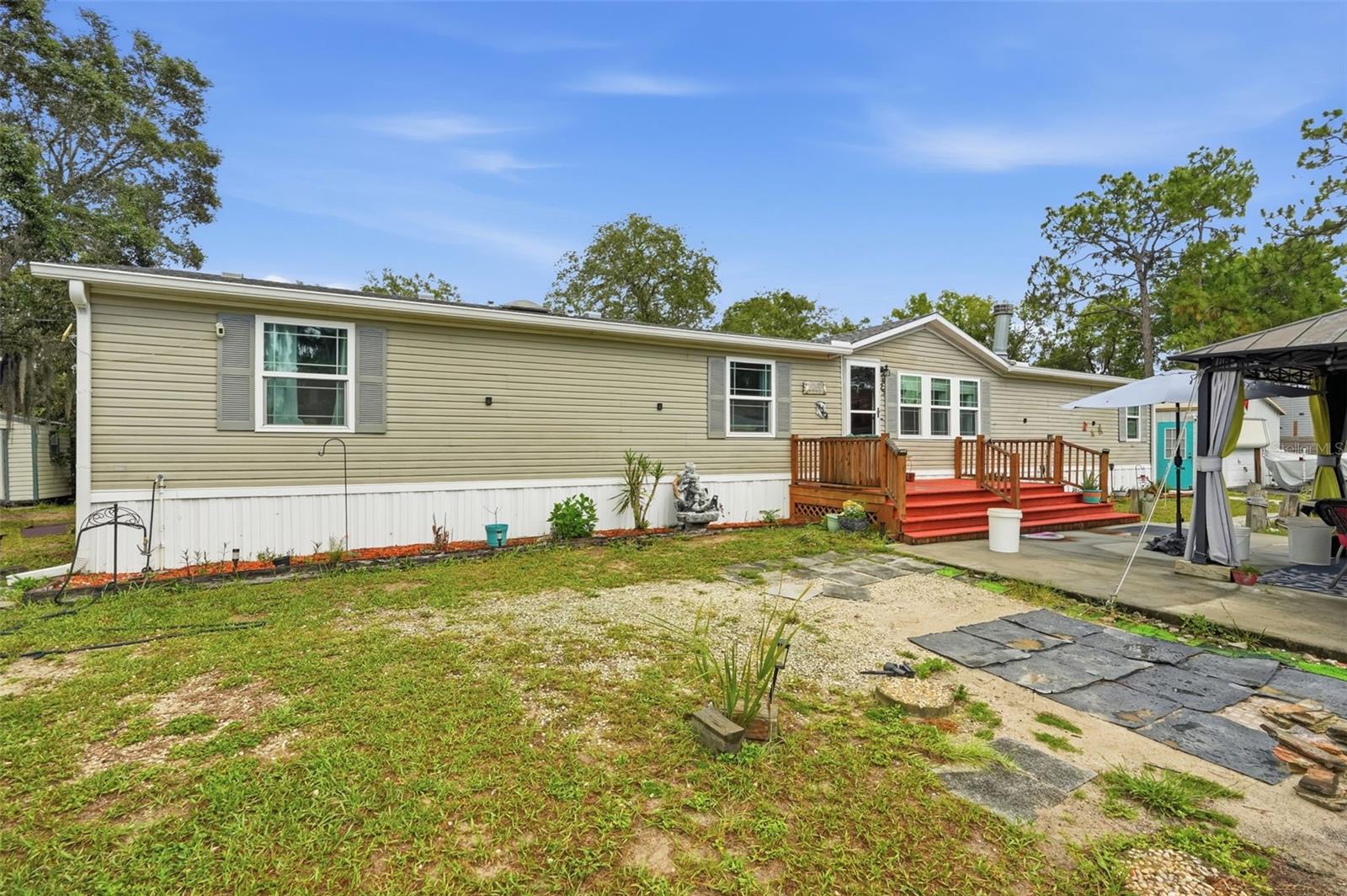 MAYFAIR GARDEN ACRES - Residential