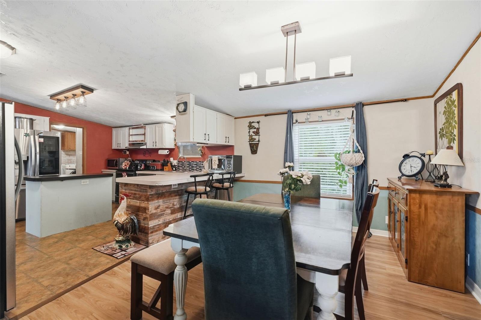 MAYFAIR GARDEN ACRES - Residential