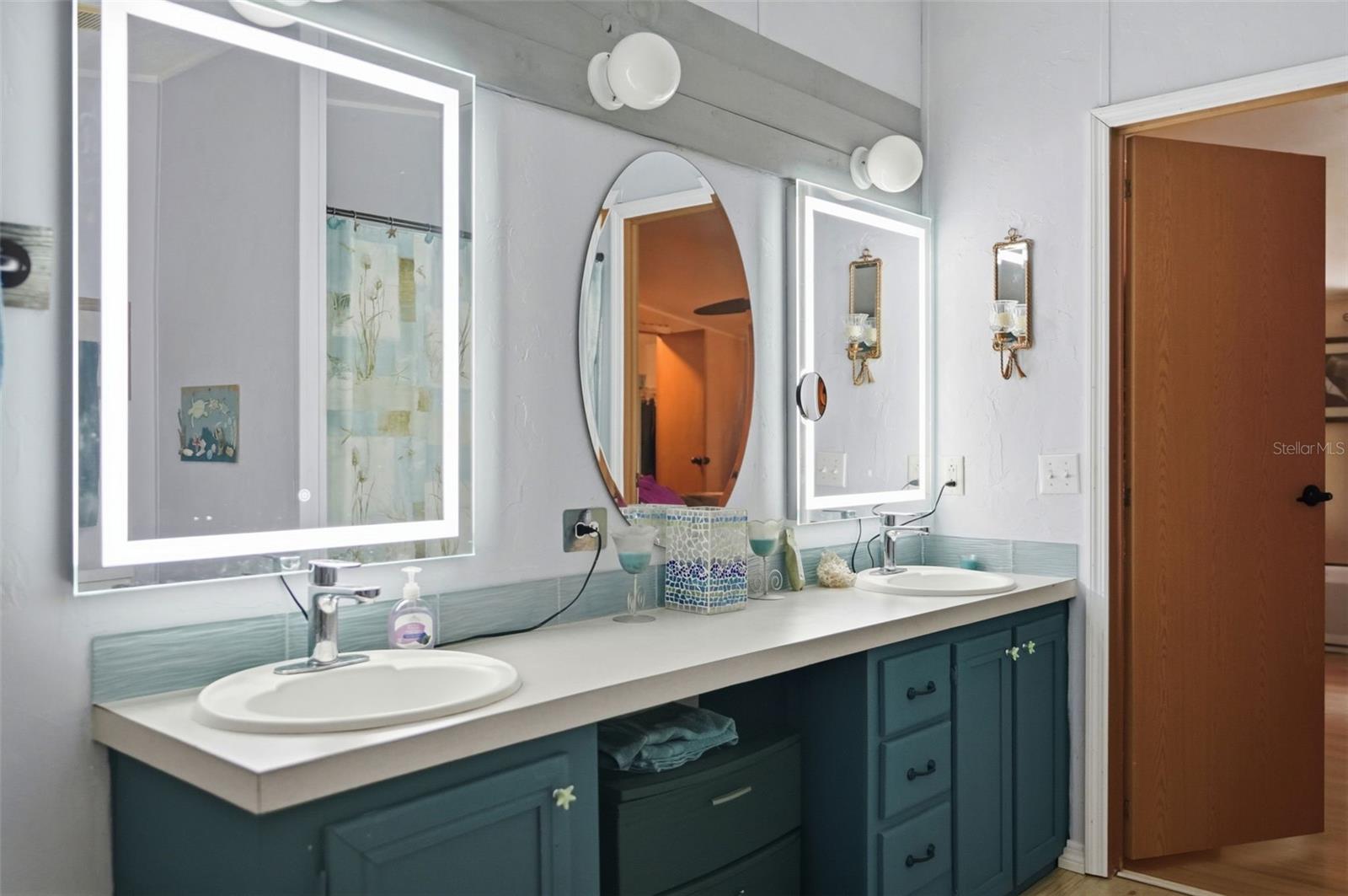 MAYFAIR GARDEN ACRES - Residential