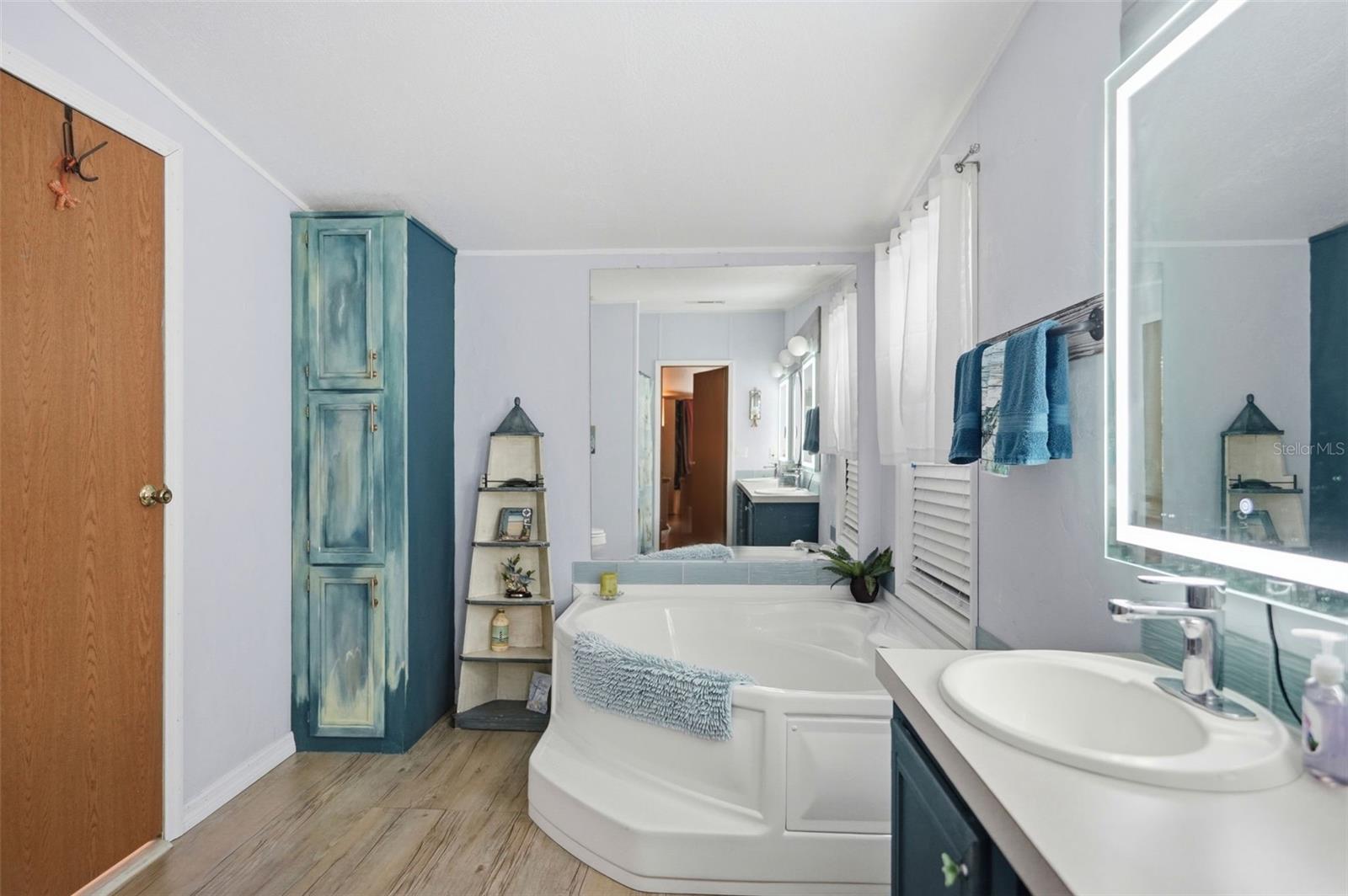 MAYFAIR GARDEN ACRES - Residential