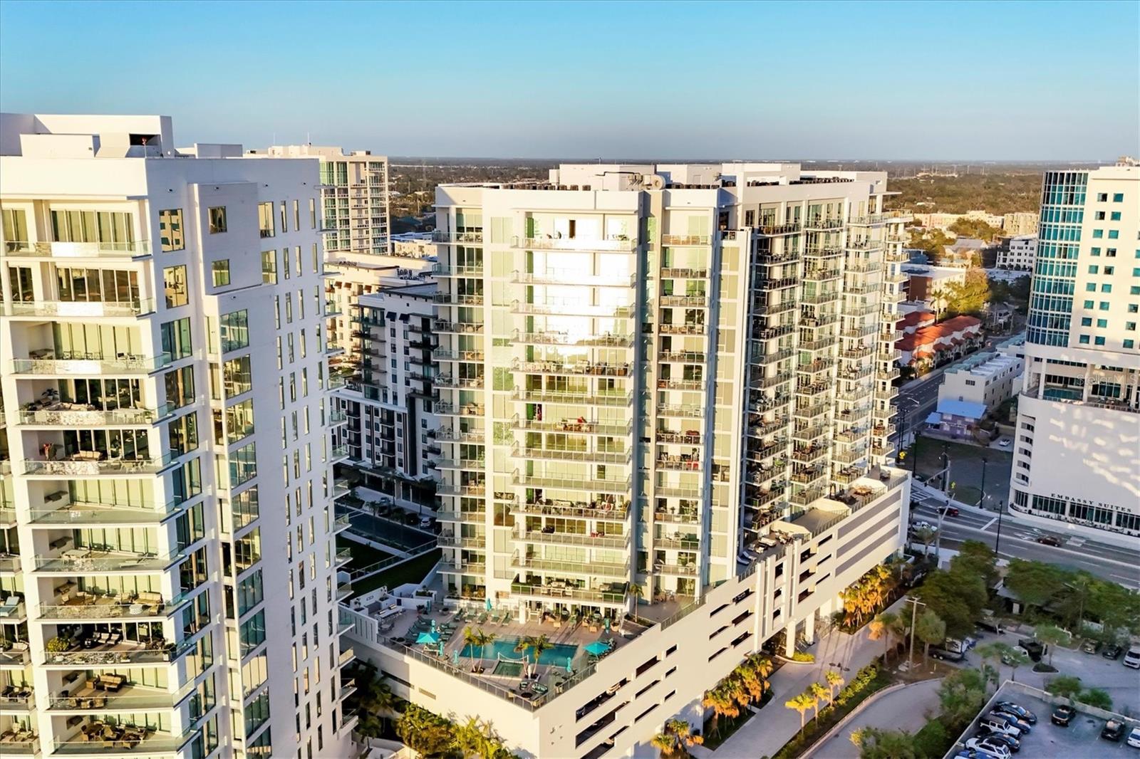 BAYSO SARASOTA - Residential