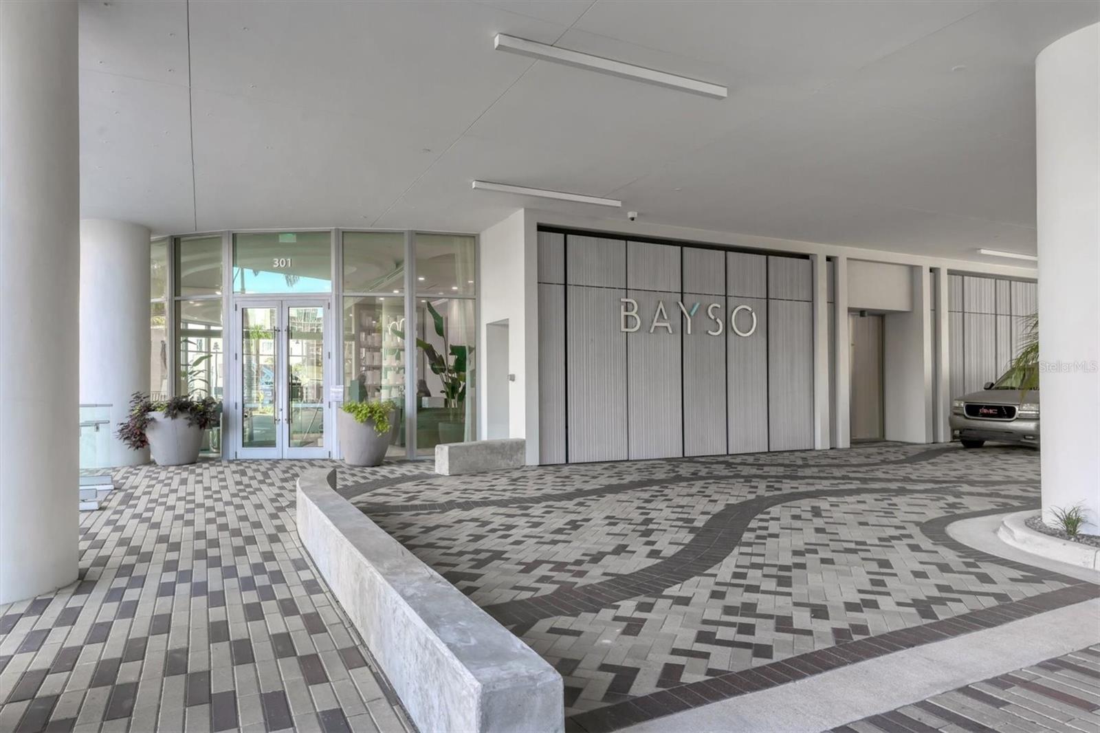 BAYSO SARASOTA - Residential