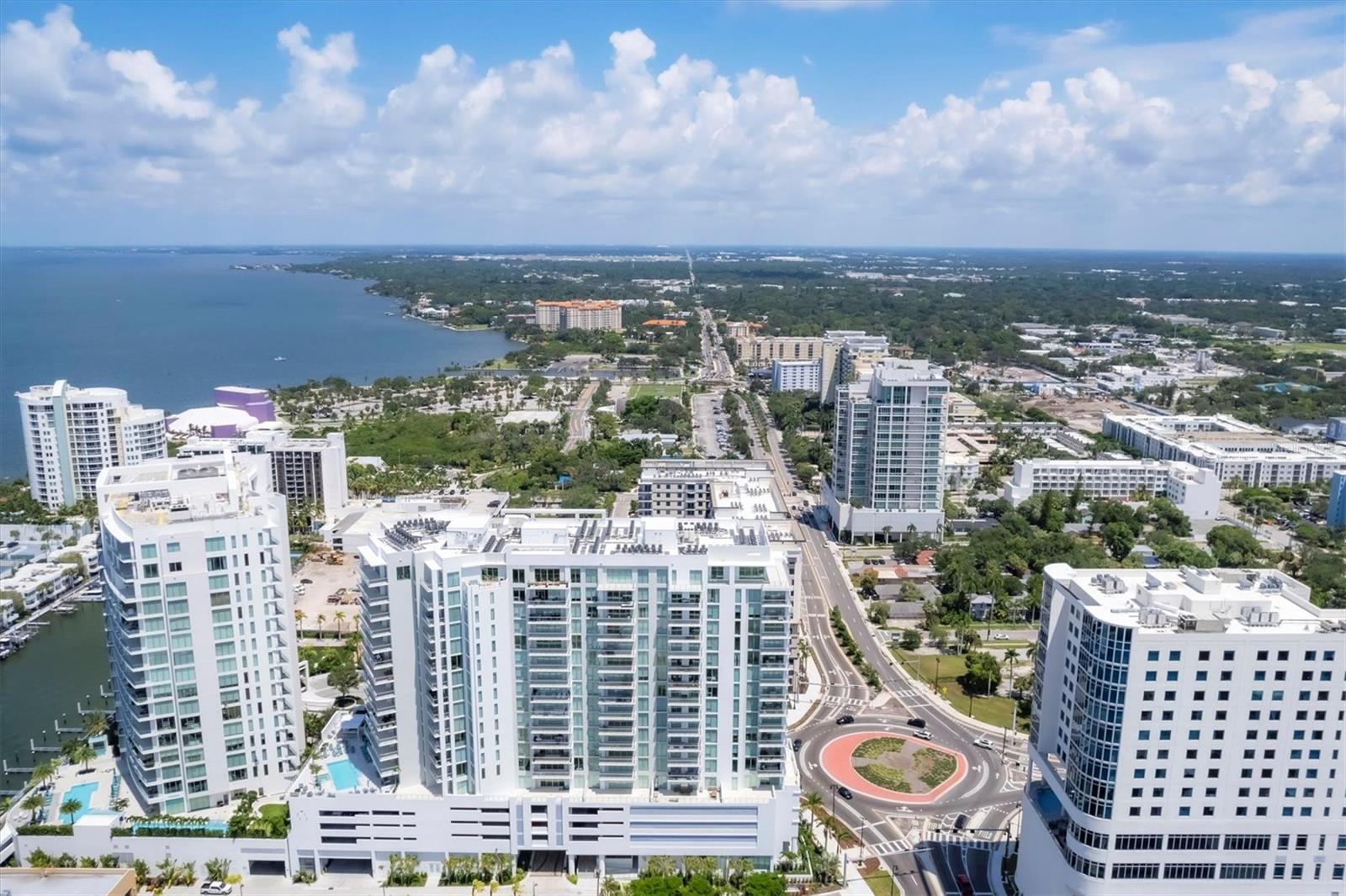 BAYSO SARASOTA - Residential