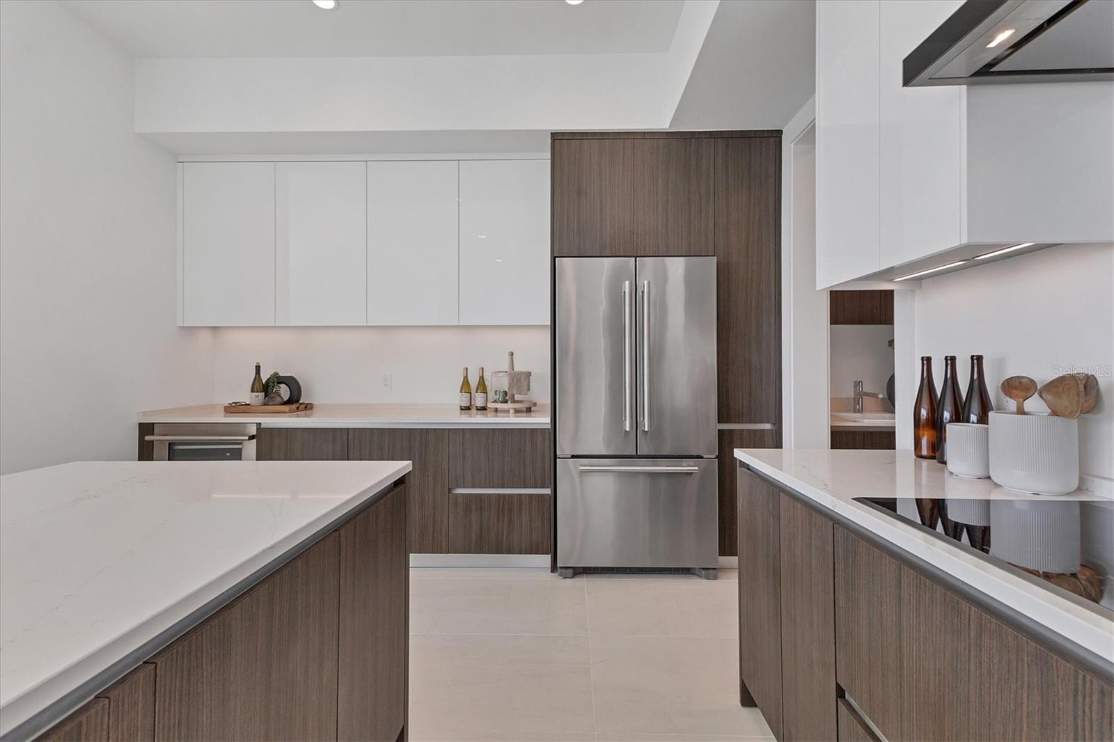 BAYSO SARASOTA - Residential