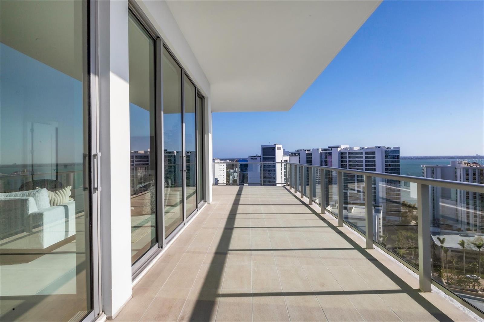 BAYSO SARASOTA - Residential