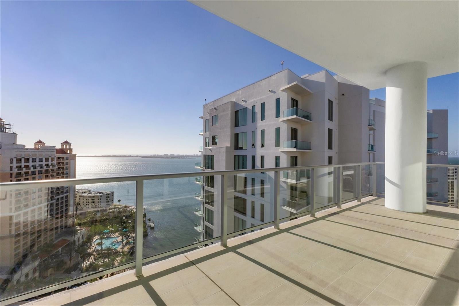 BAYSO SARASOTA - Residential