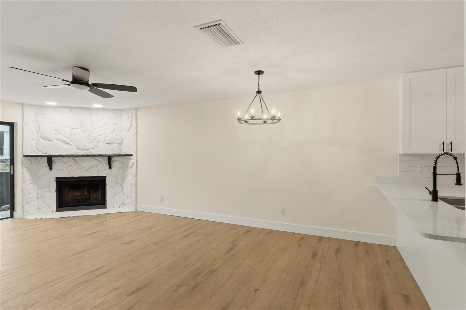 VILLAS OF SOMERSET WOODS CONDO THE - Residential