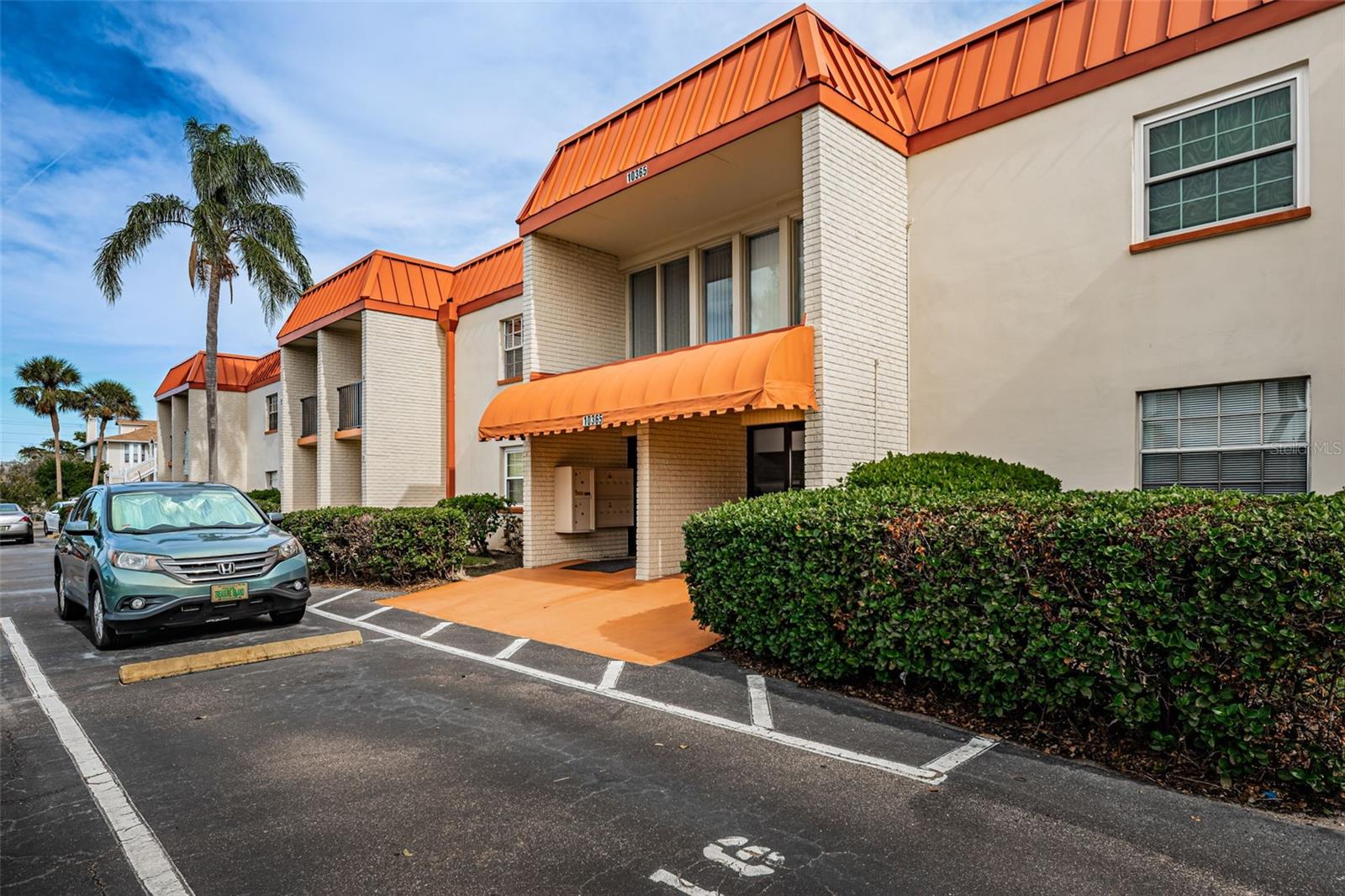 TREASURE ISLAND VILLAS CONDO - Residential