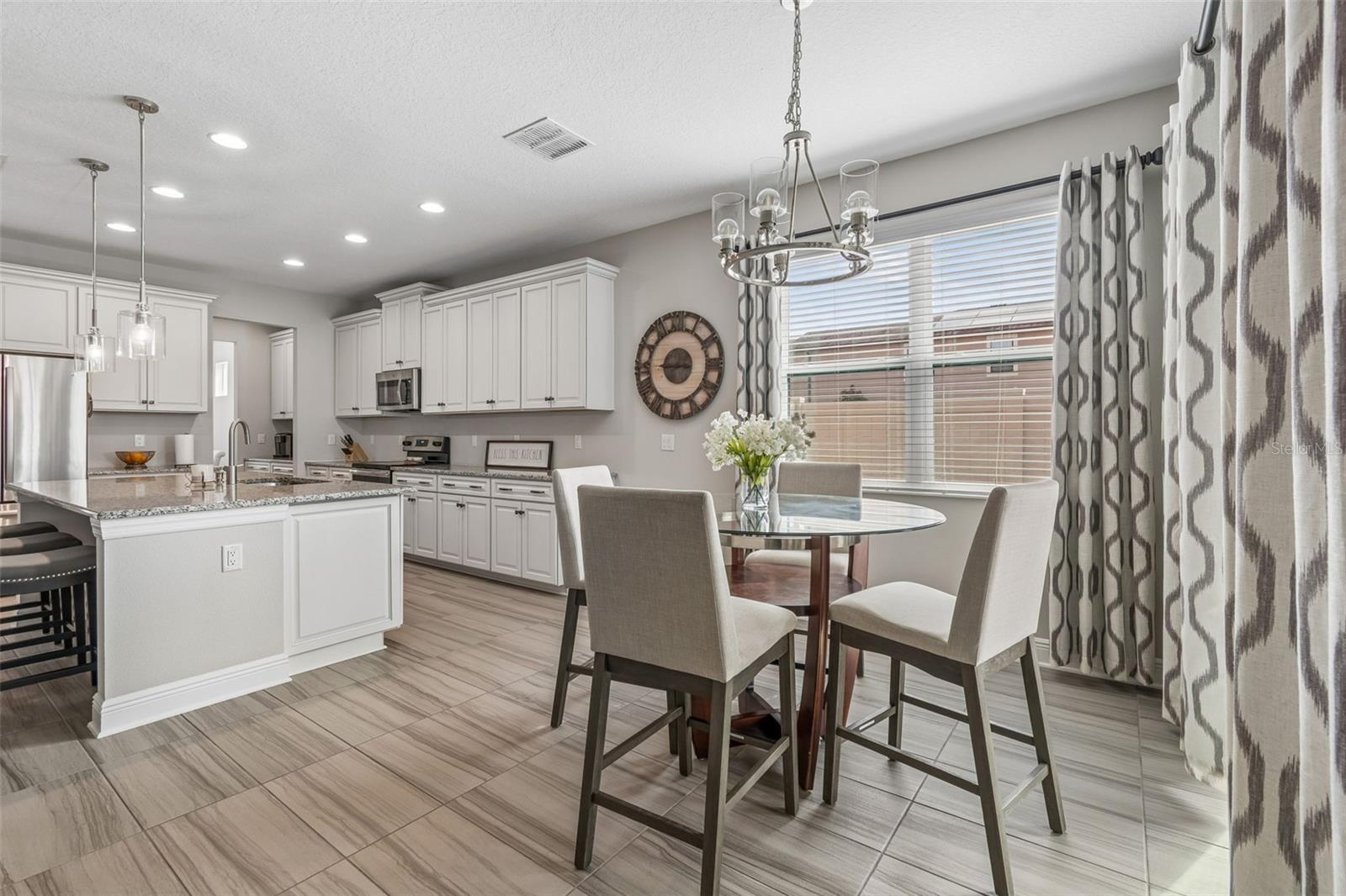 LONG LAKE RANCH - Residential Lease