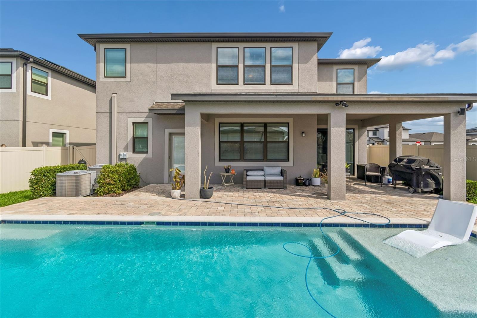 LONG LAKE RANCH - Residential Lease