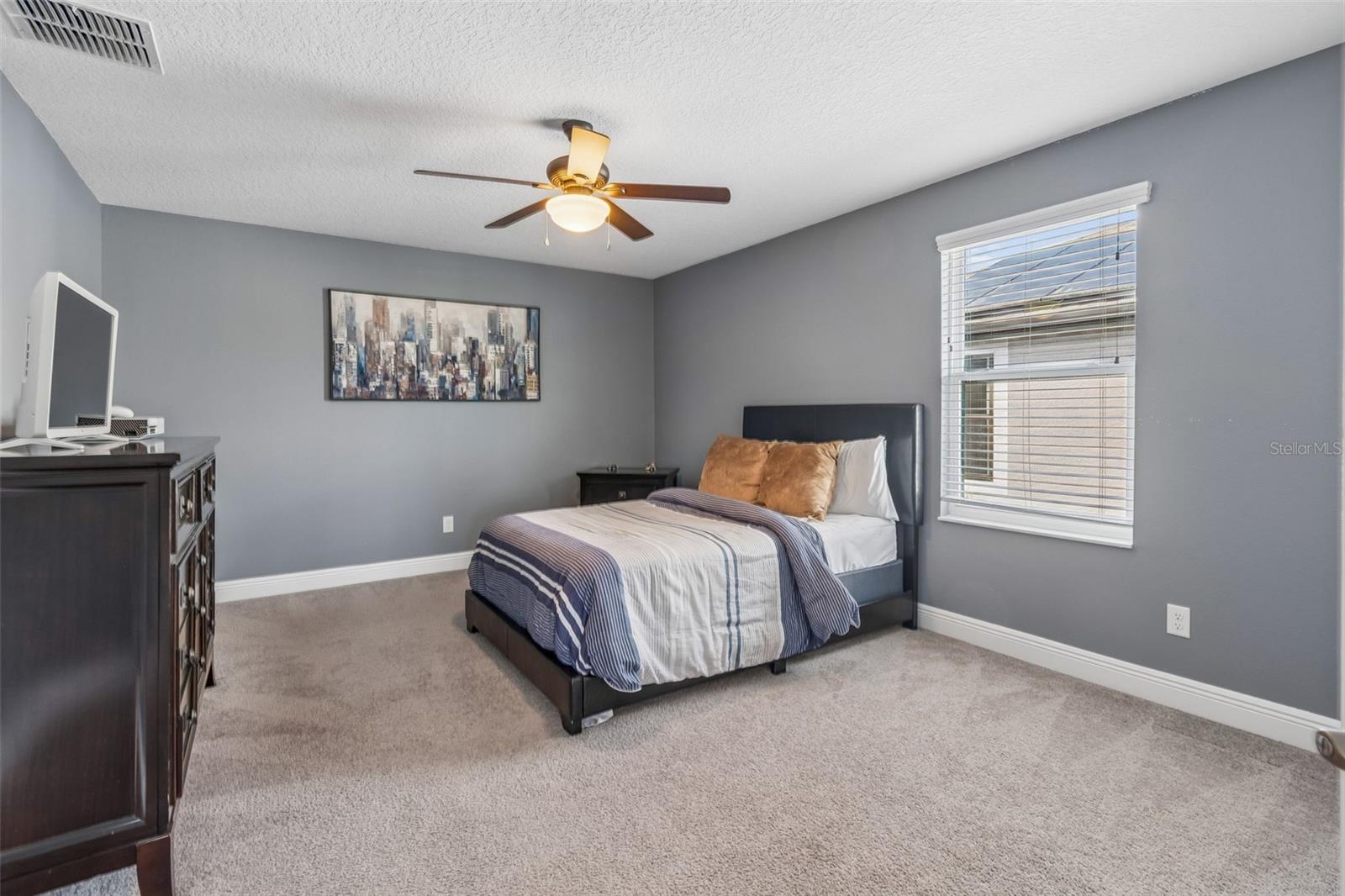 LONG LAKE RANCH - Residential Lease