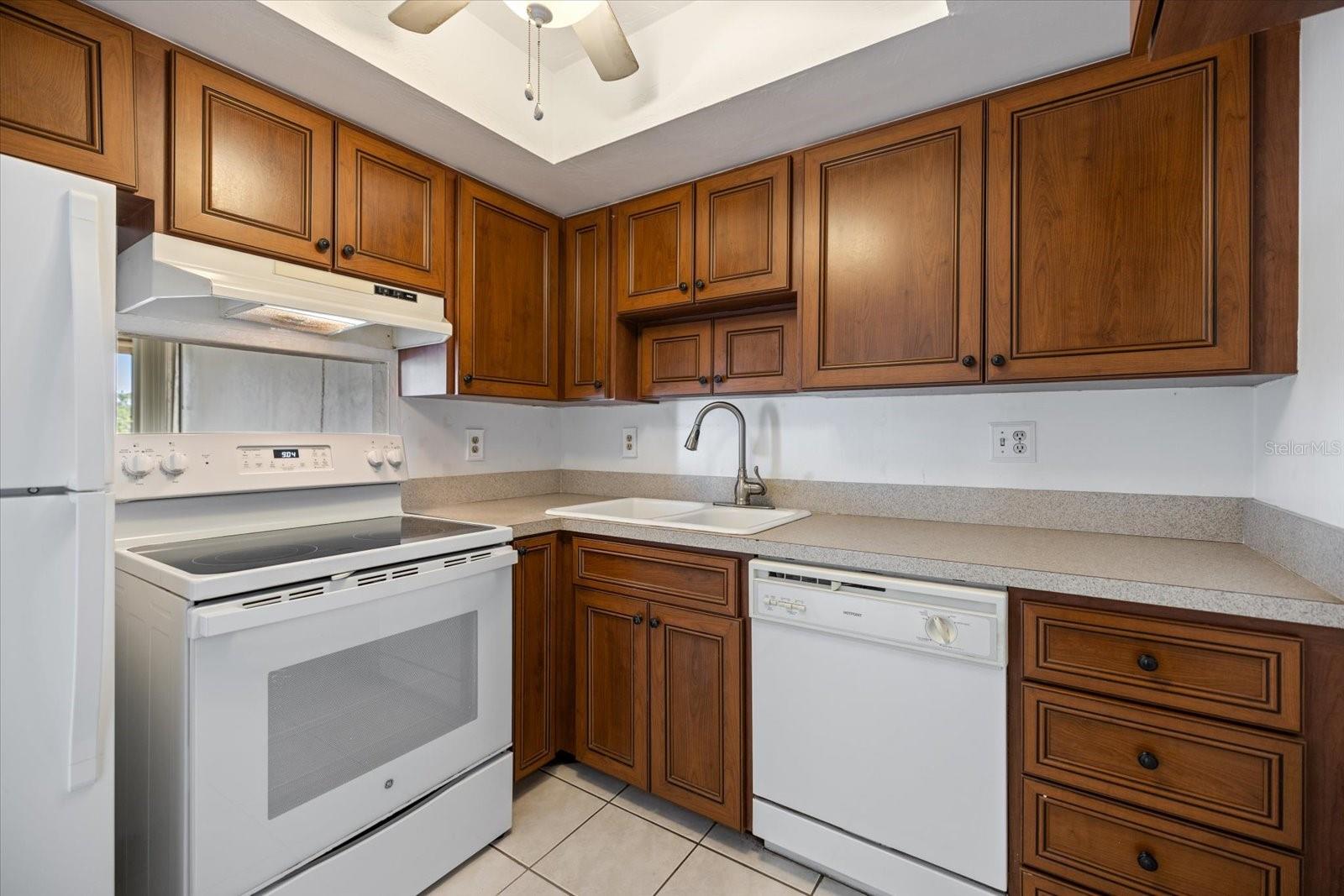 SANDPIPER APTS CONDO - Residential