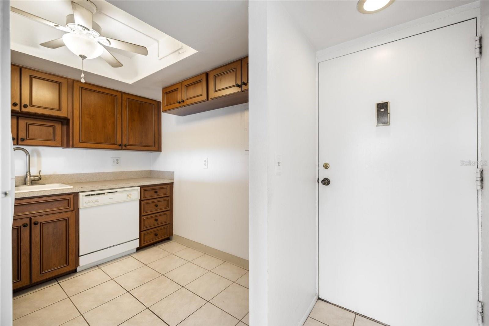 SANDPIPER APTS CONDO - Residential