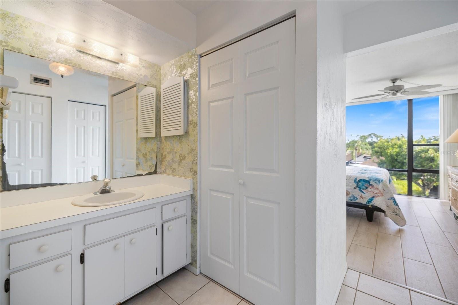 SANDPIPER APTS CONDO - Residential