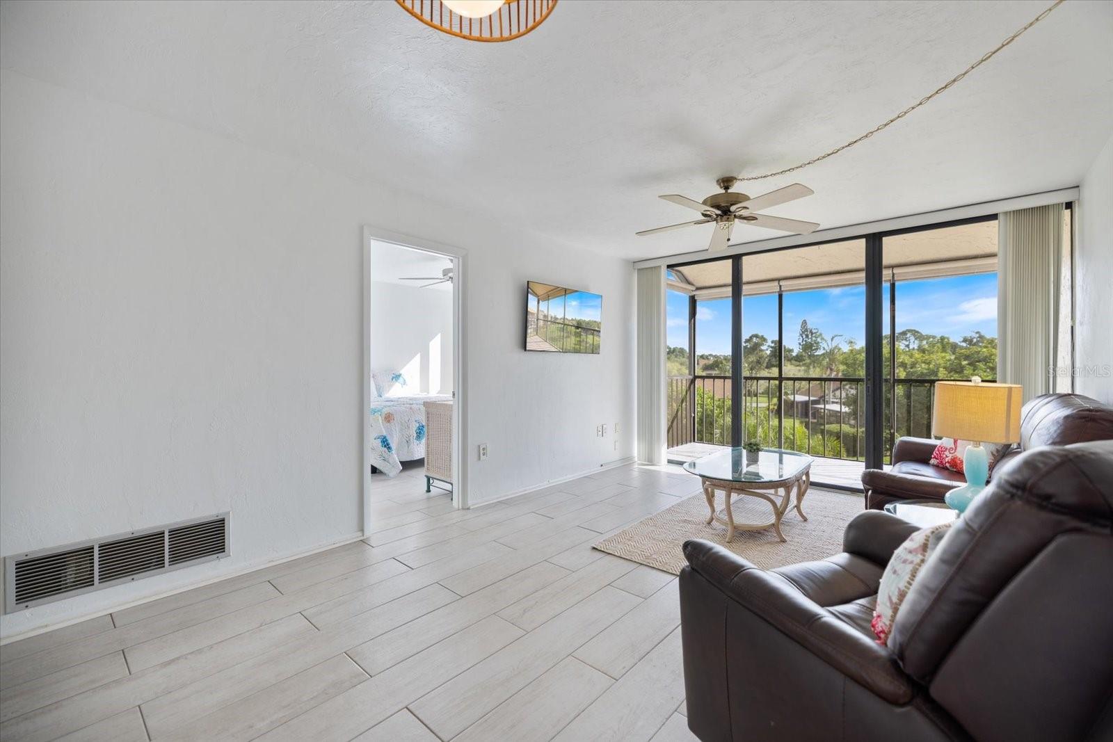 SANDPIPER APTS CONDO - Residential
