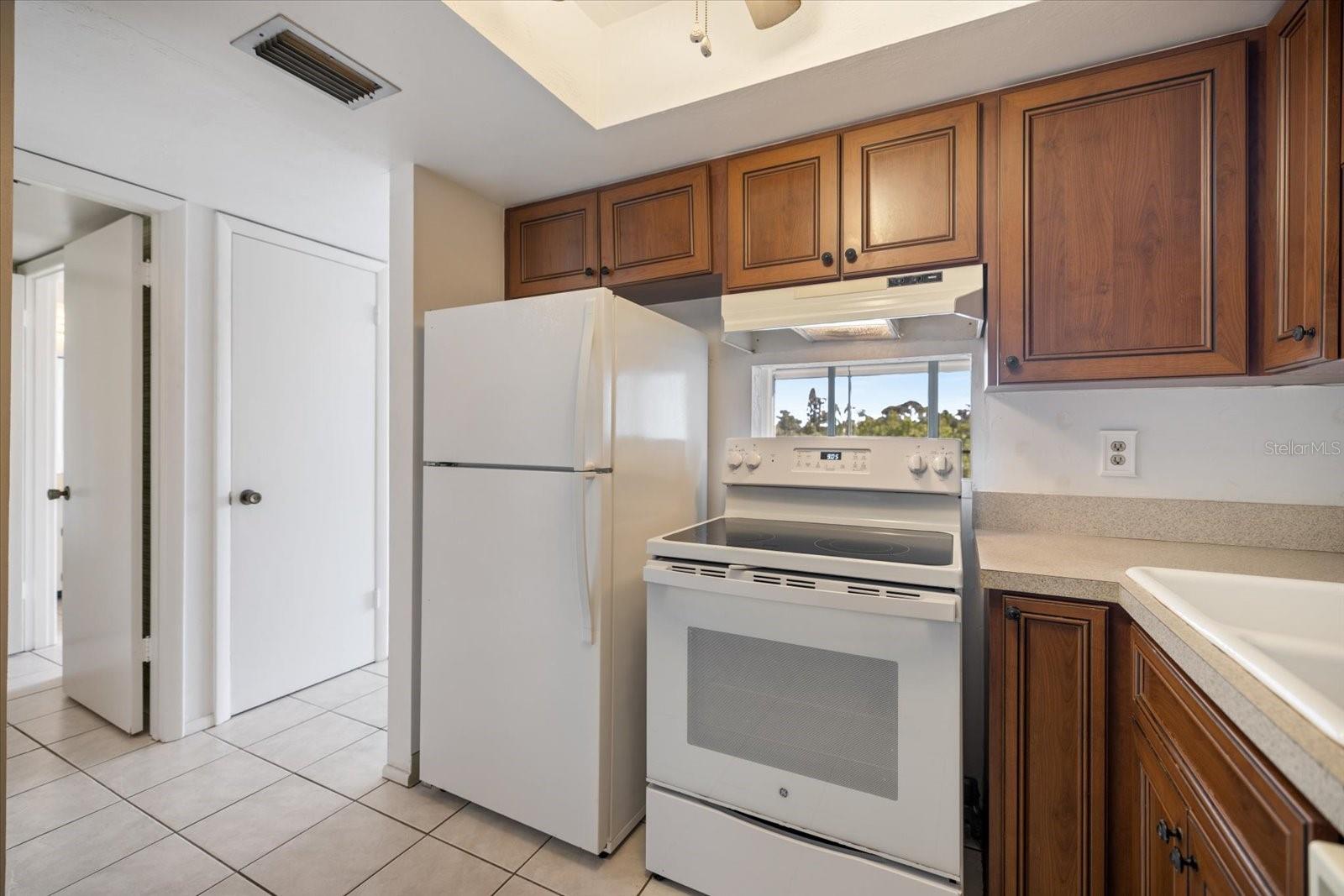 SANDPIPER APTS CONDO - Residential