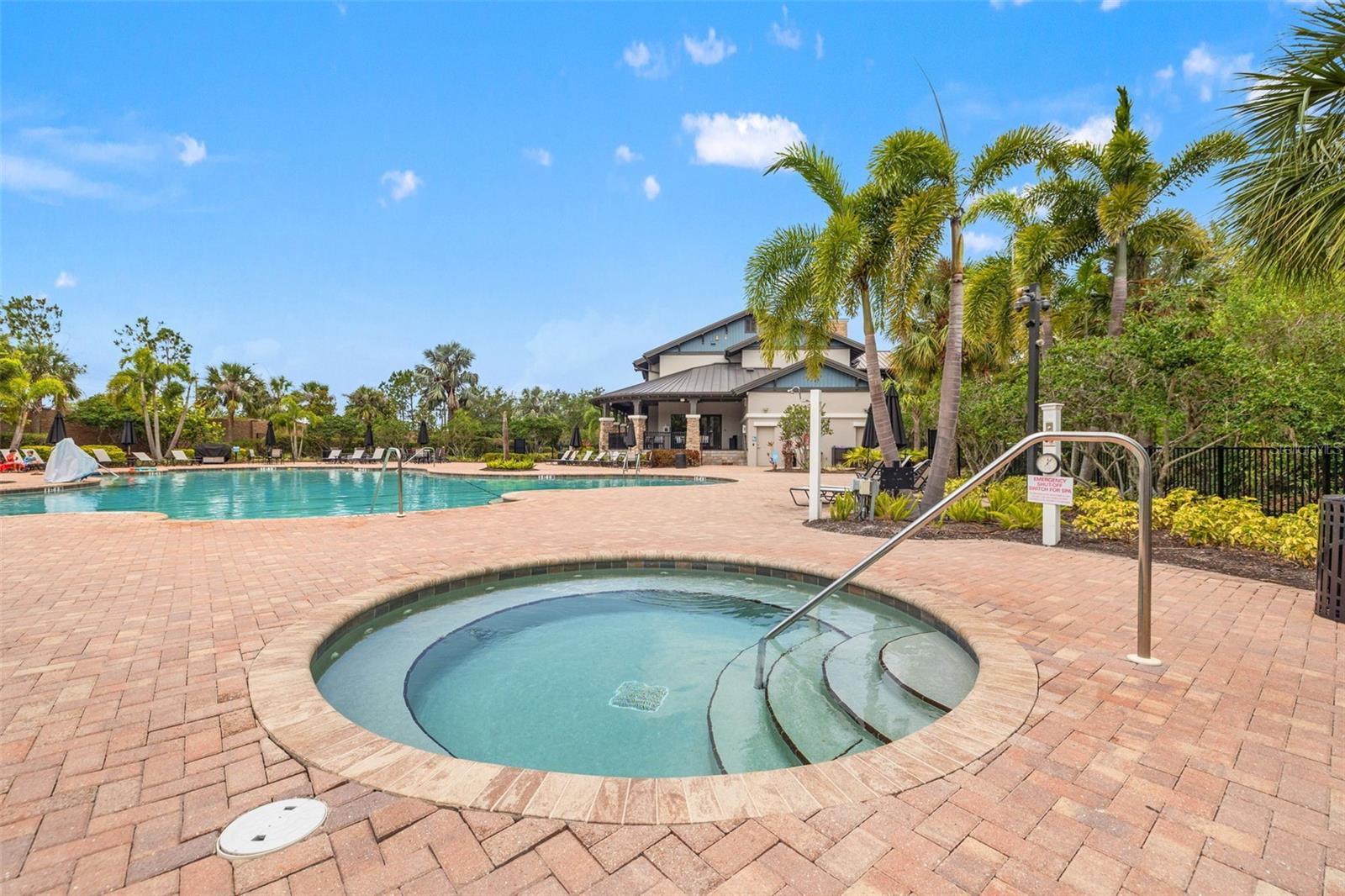 ARTISAN LAKES EAVES BEND PH I SP A-K - Residential