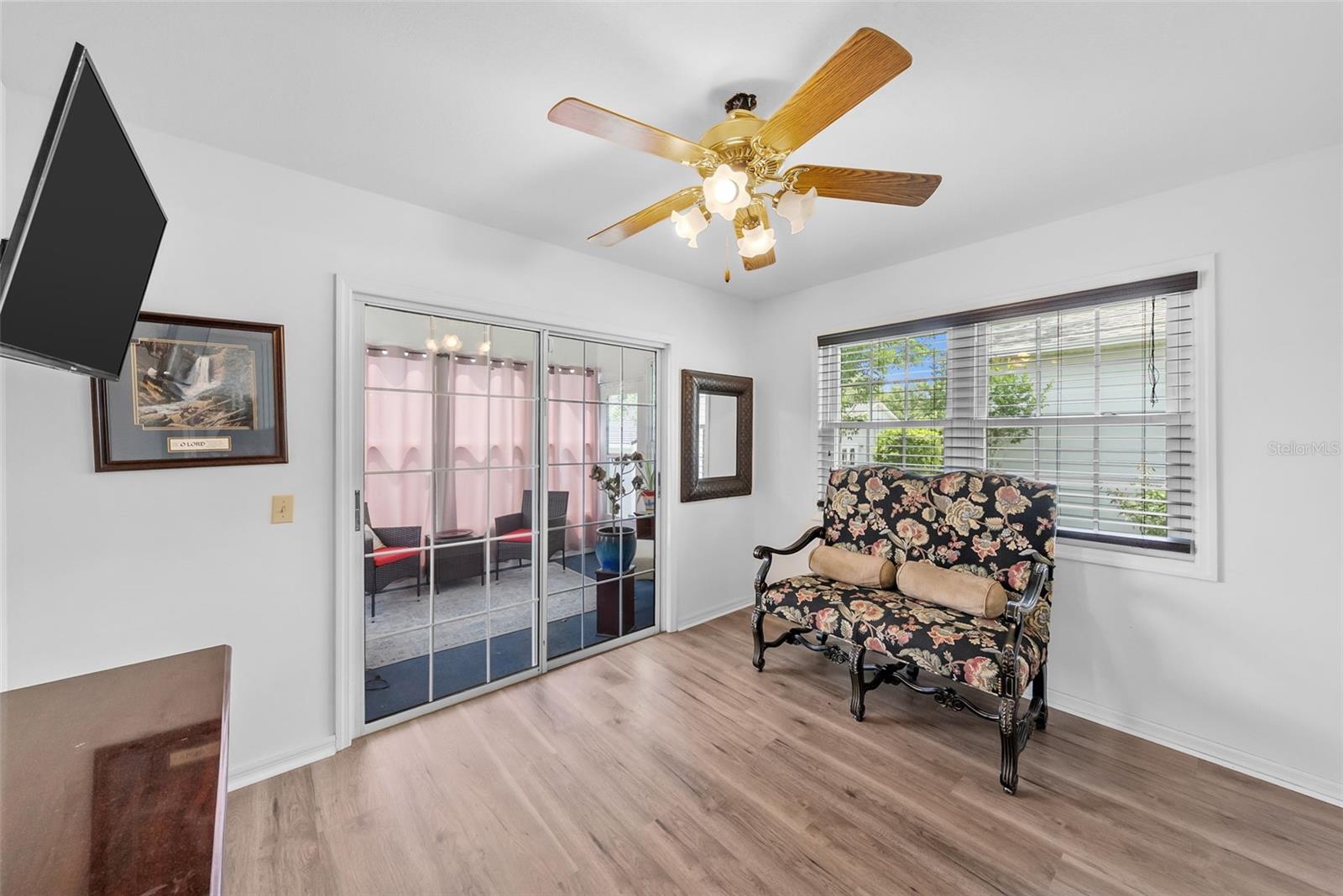 WEDGEWOOD MANOR PH 01 02 - Residential