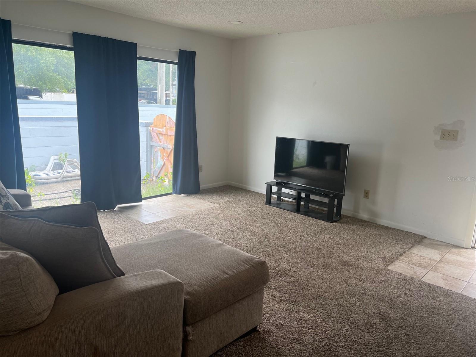 PARK EAST CONDO - Residential Lease
