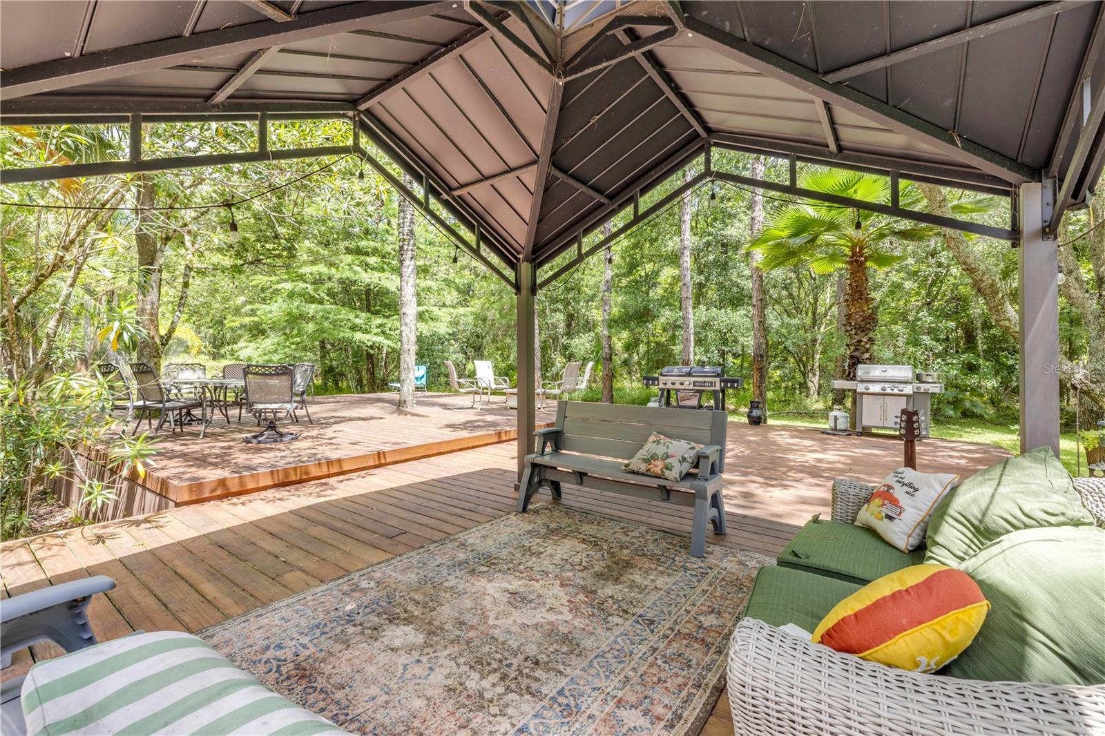 HOWE & CURRIER - Residential