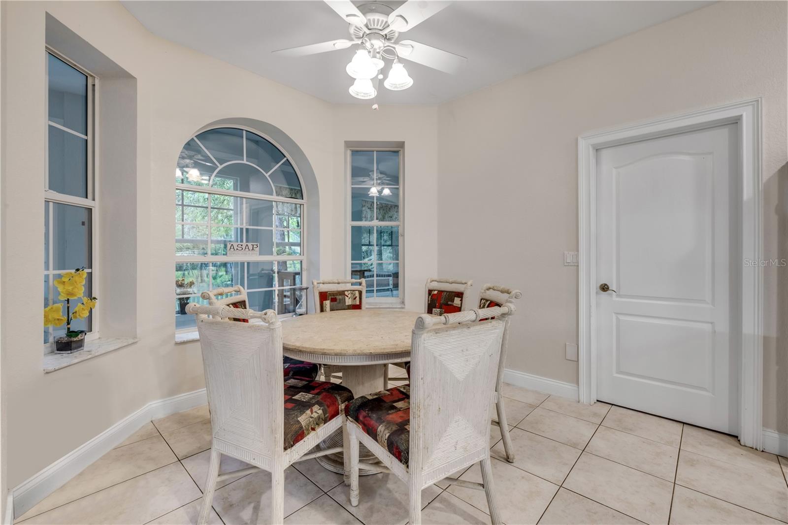 HOWE & CURRIER - Residential
