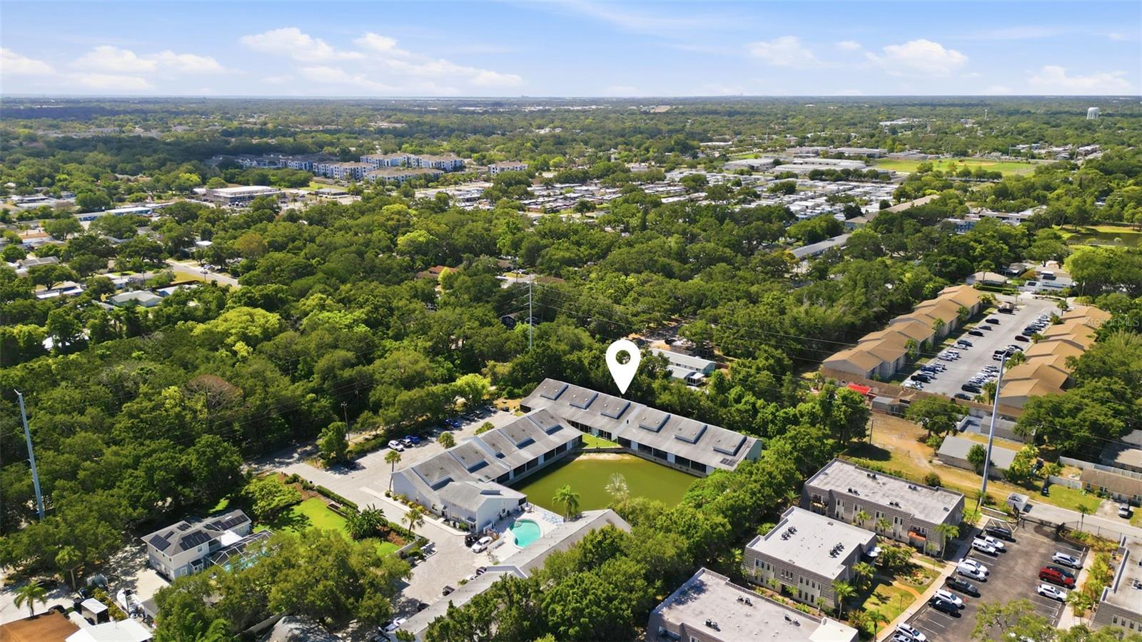 LOCH LOMOND ESTATES CONDO - Residential