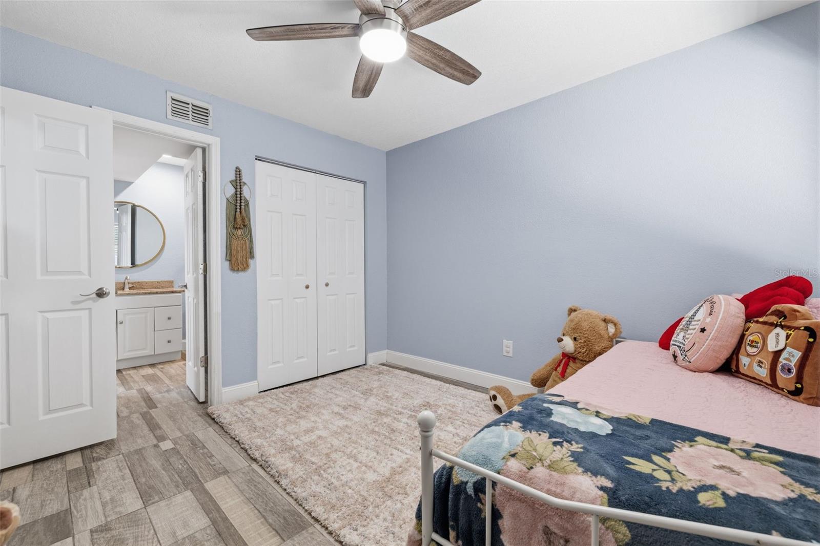 LOCH LOMOND ESTATES CONDO - Residential