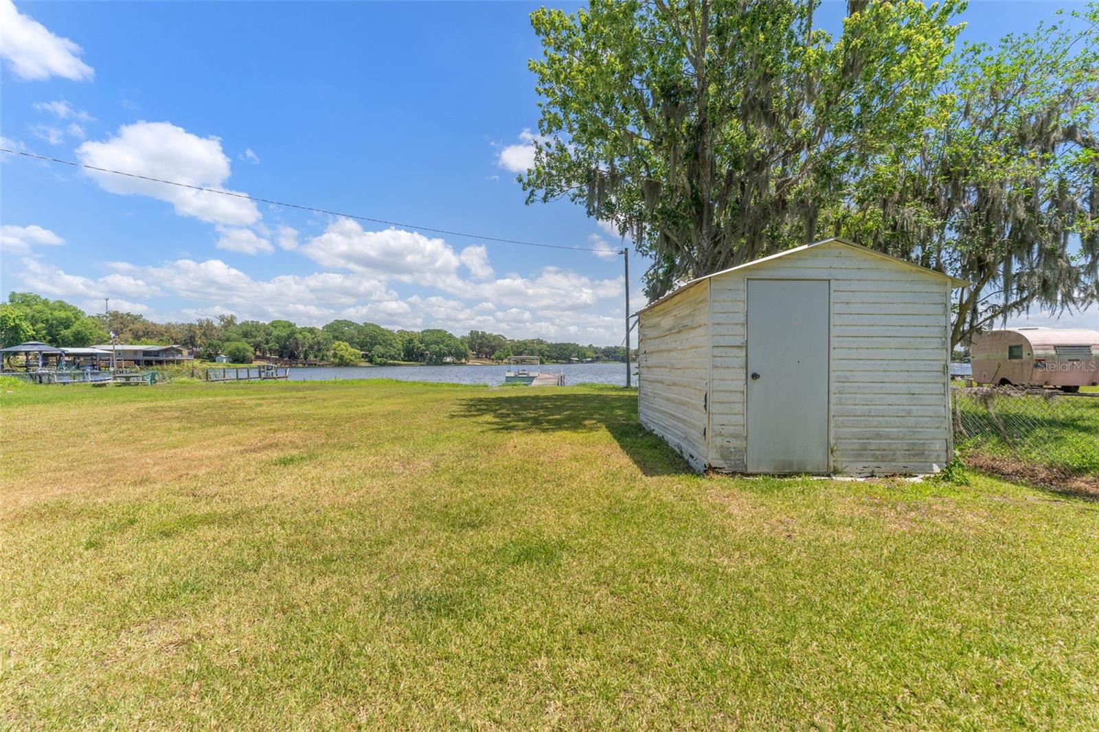 LAKE AGNES AREA (LKFR) (330051) - Residential