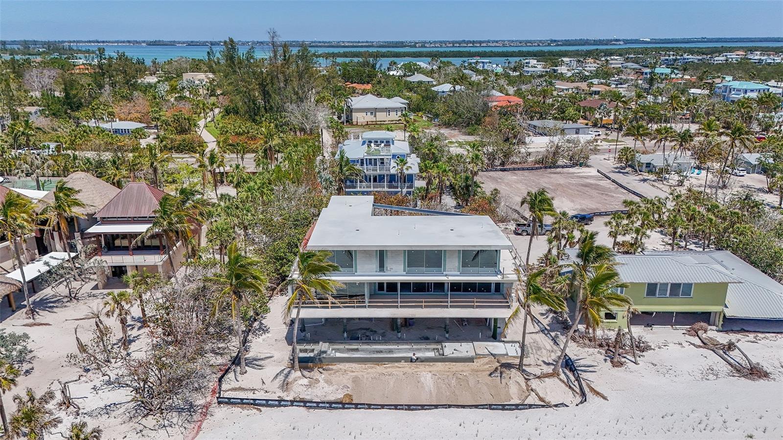 SLEEPY LAGOON - Residential