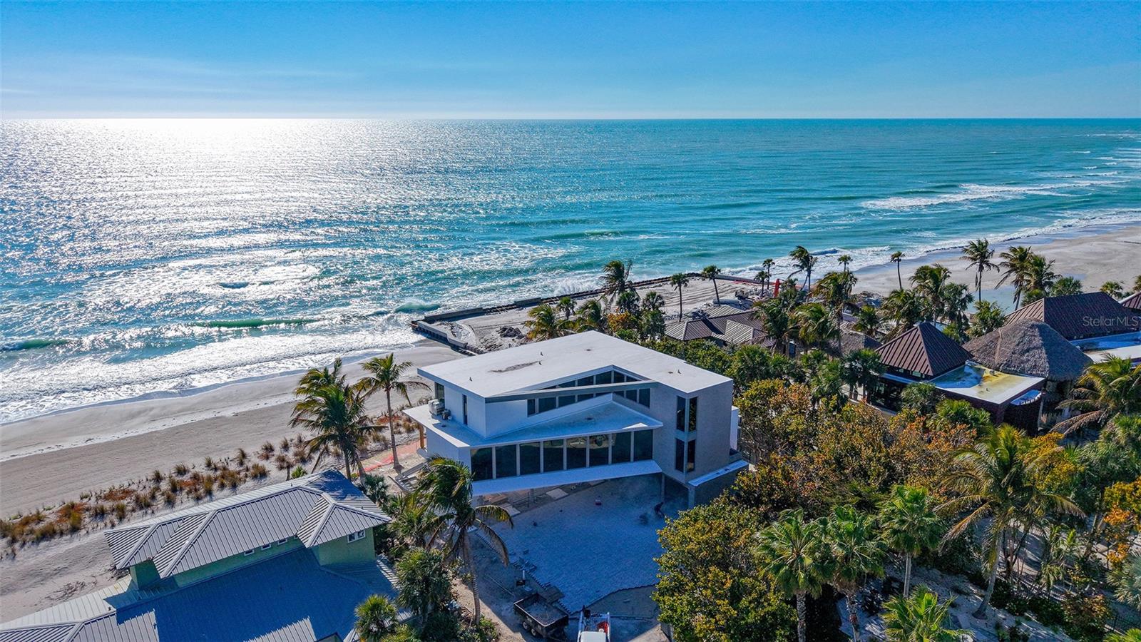 SLEEPY LAGOON - Residential