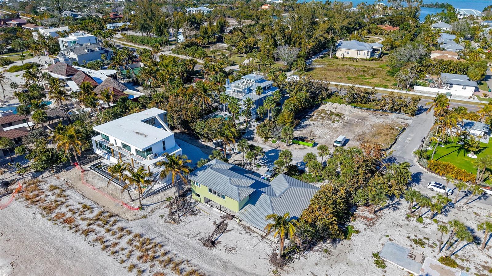 SLEEPY LAGOON - Residential