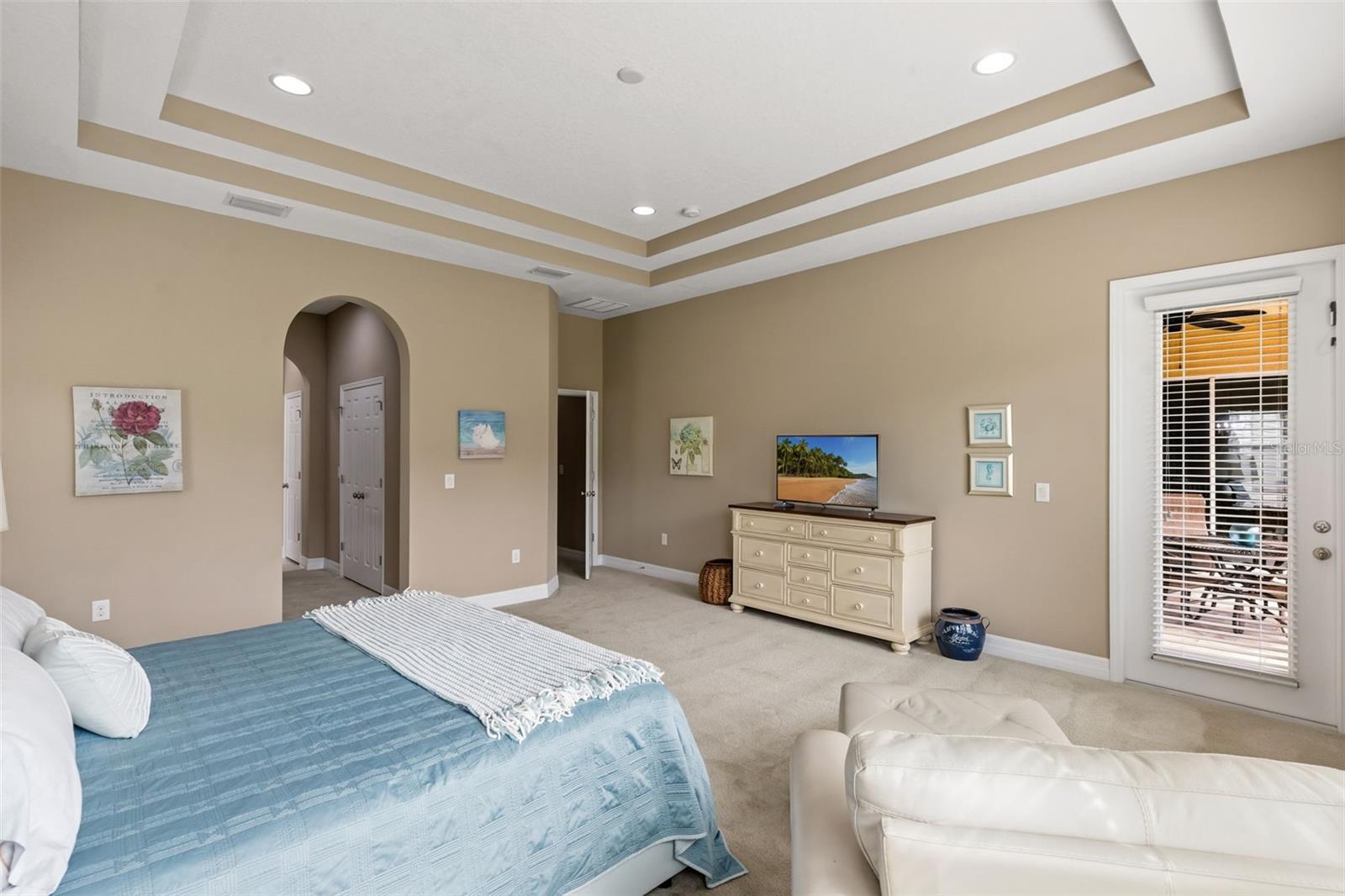 MEADOW POINTE IV PARCEL AA - Residential