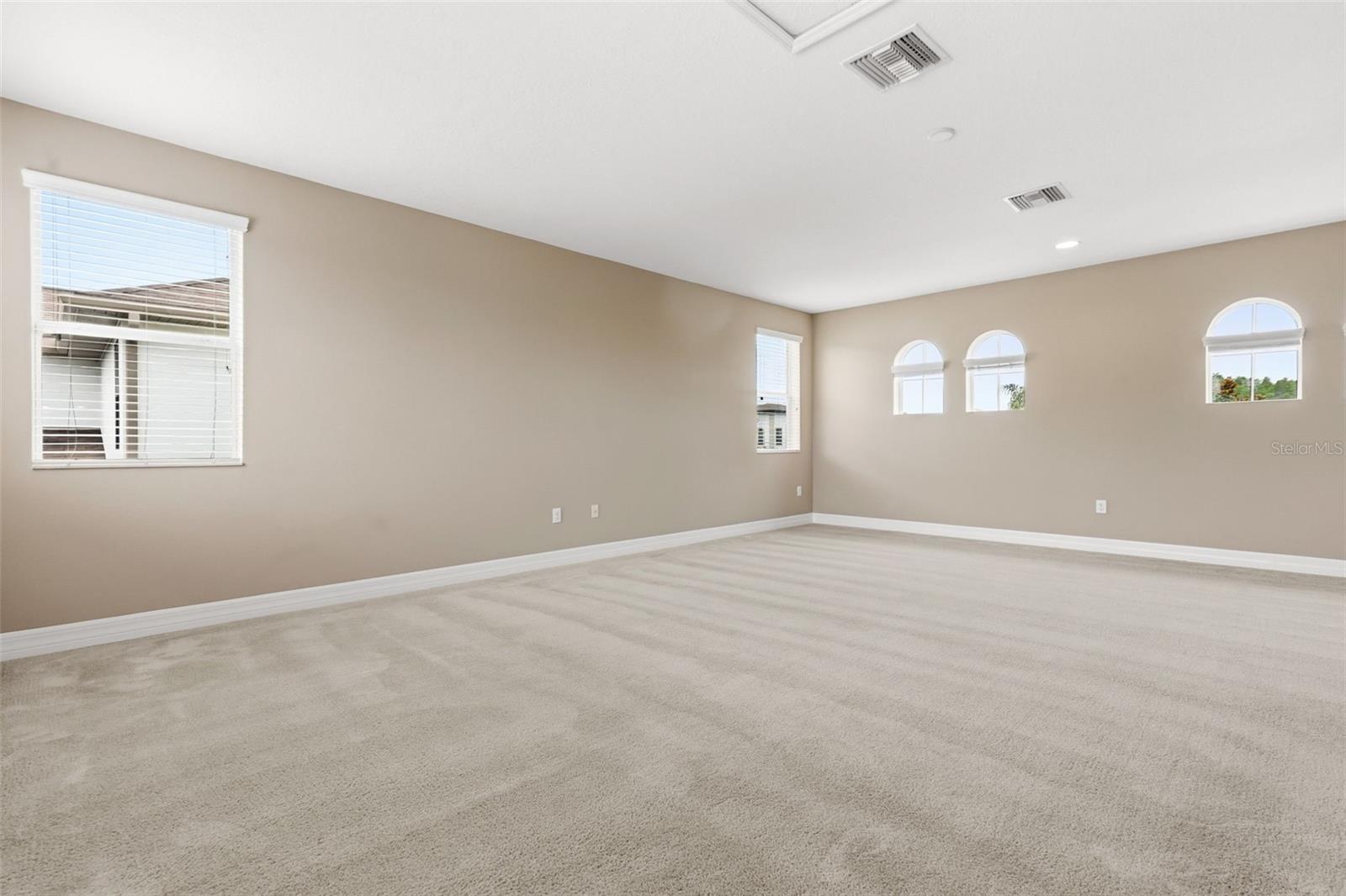 MEADOW POINTE IV PARCEL AA - Residential