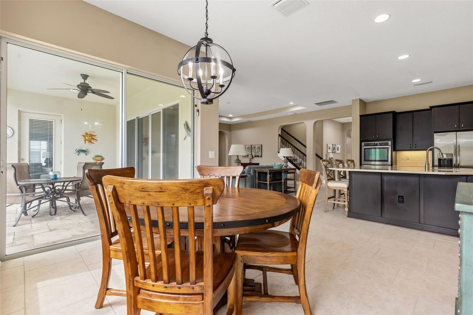 MEADOW POINTE IV PARCEL AA - Residential
