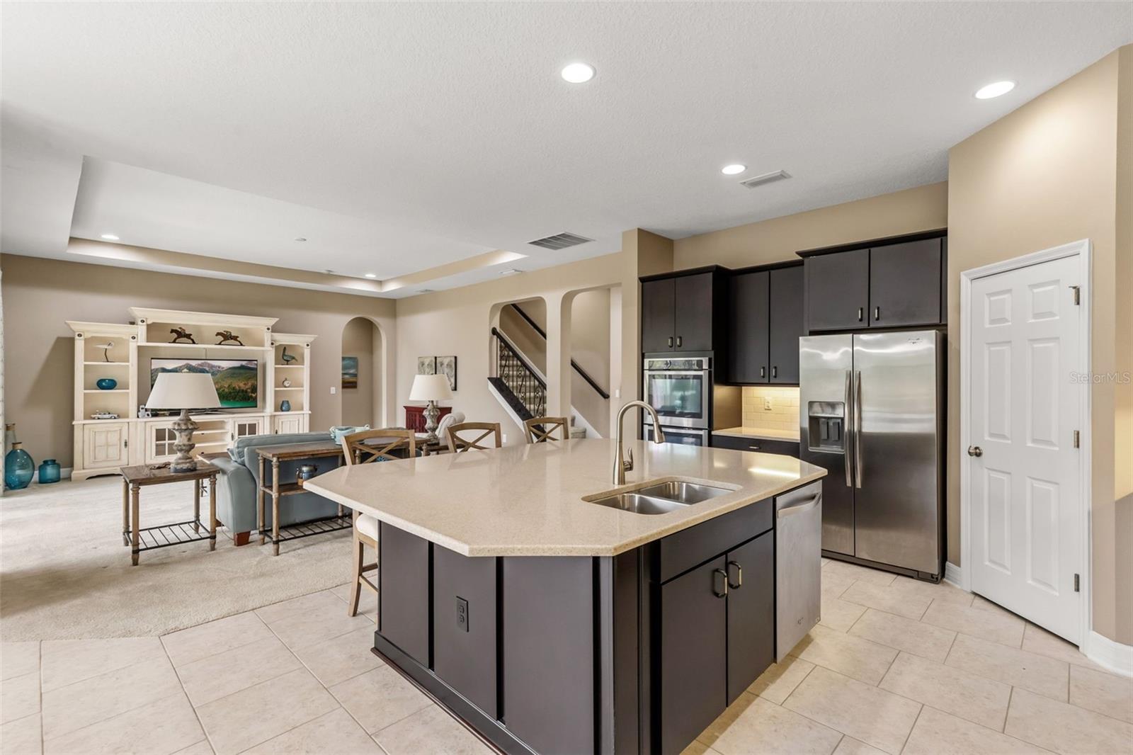 MEADOW POINTE IV PARCEL AA - Residential