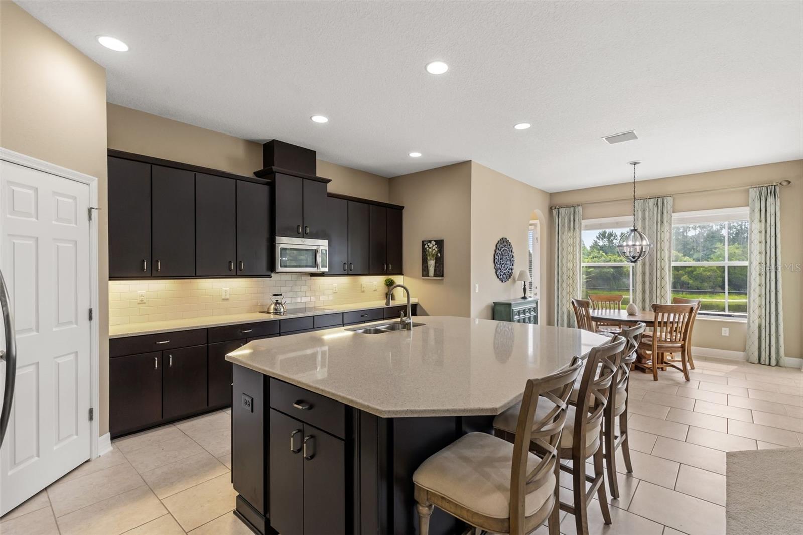 MEADOW POINTE IV PARCEL AA - Residential