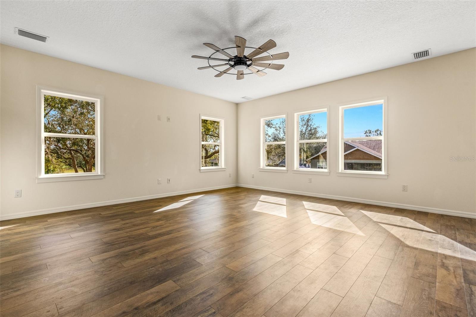 WESTCHASE PH I - Residential