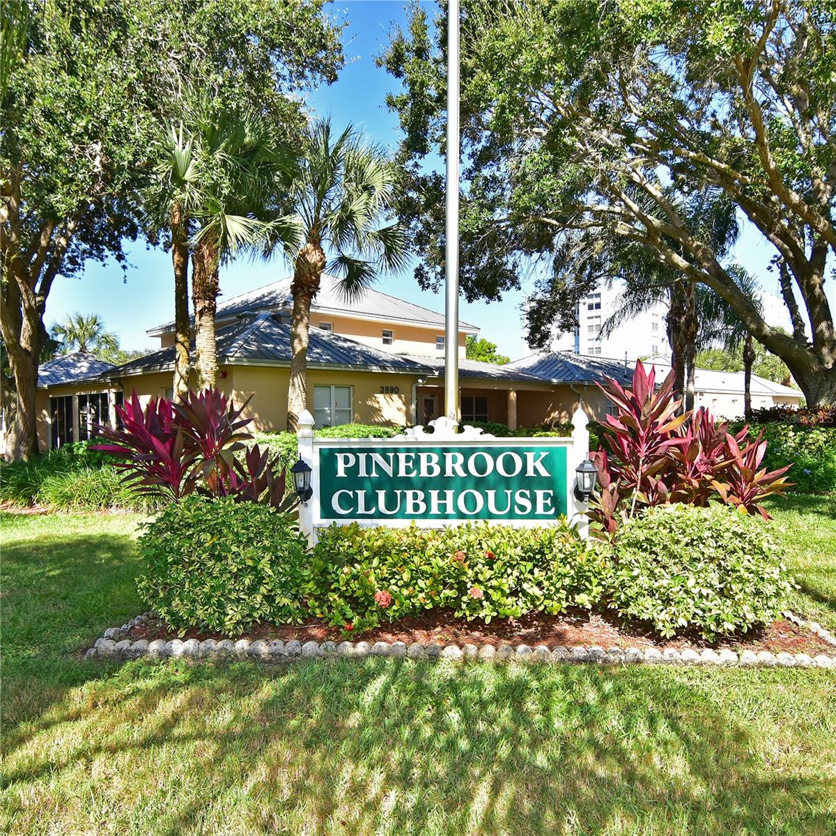 THE LINKS AT PINEBROOK PH III - Residential